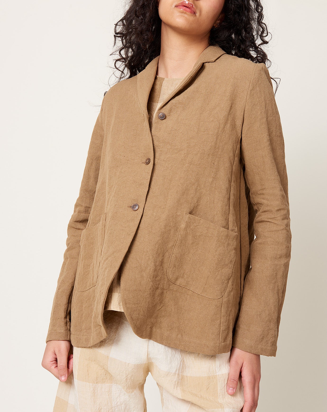 apuntob Heavy Linen Jacket in Hazelnut