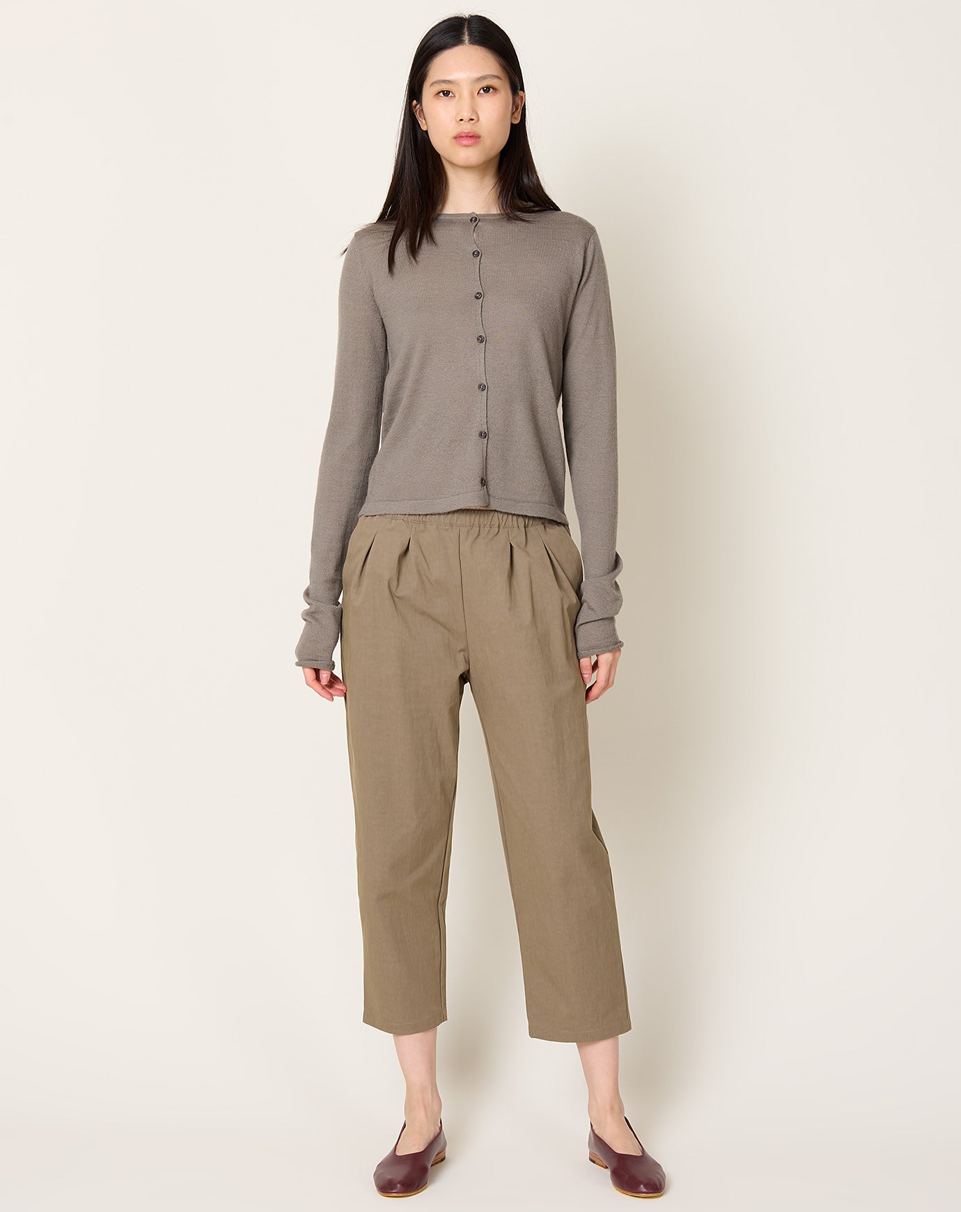 apuntob Pleat Front Trouser in Mud Heavy Cotton