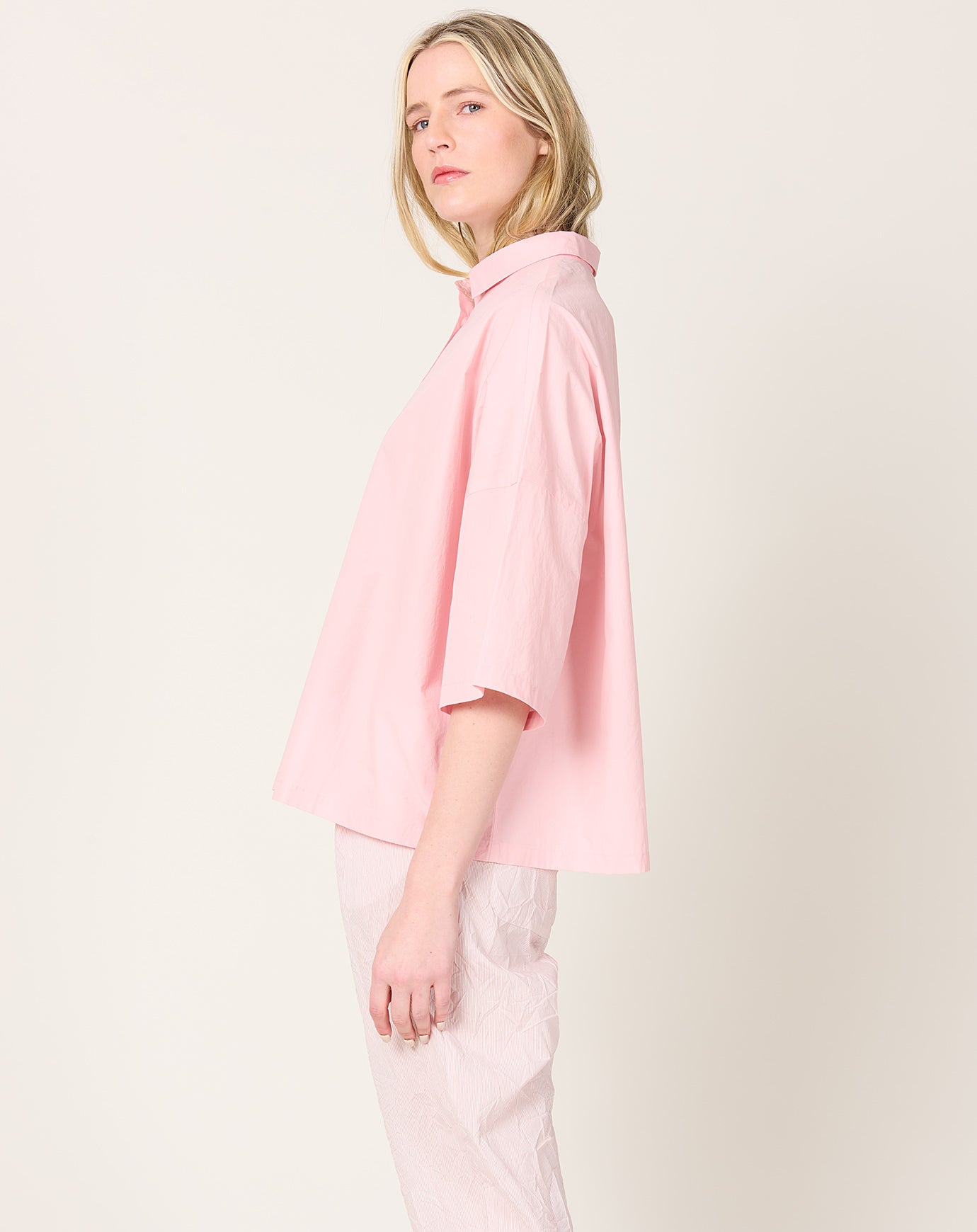 apuntob Boxy Poplin Shirt in Candy