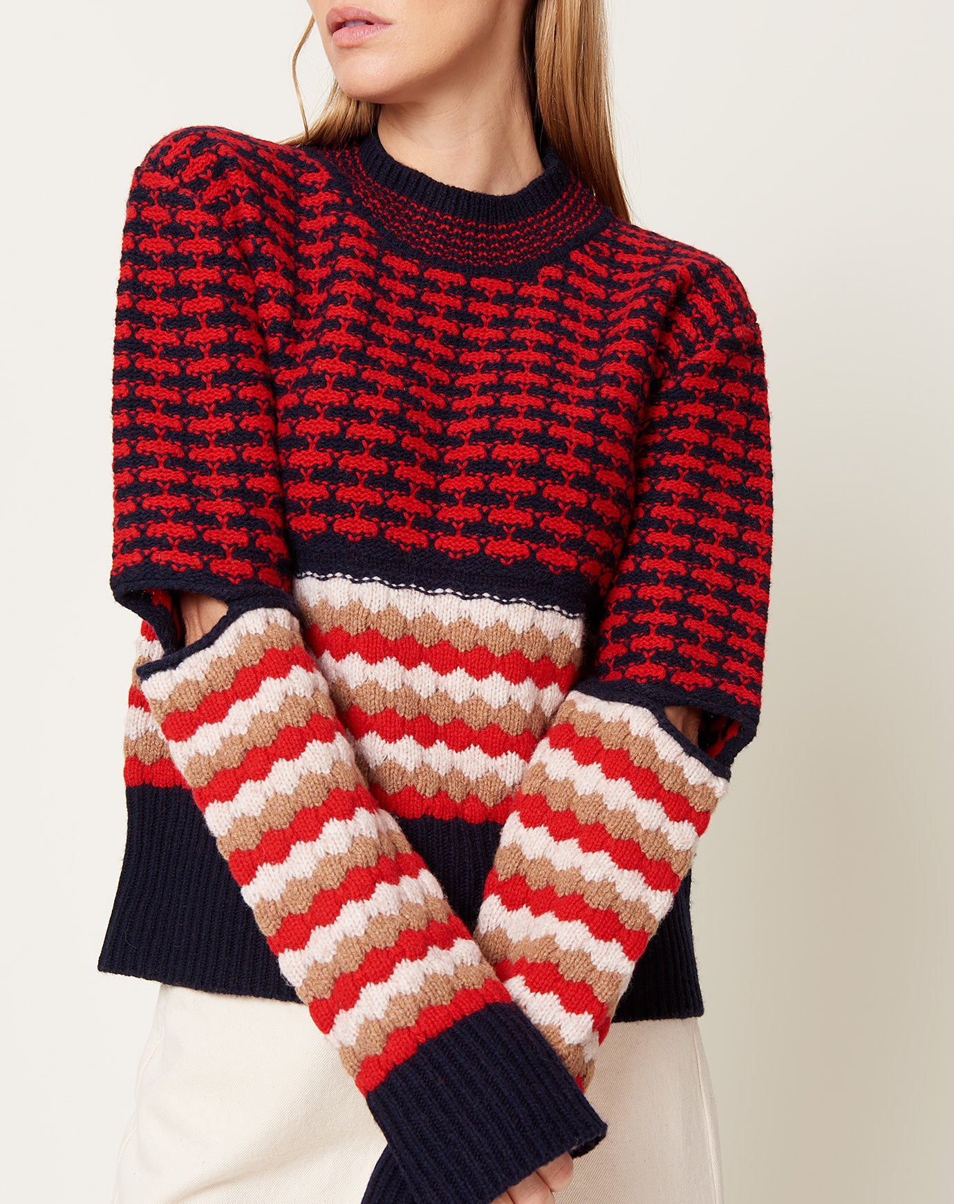 Babaco Patterned Knit Pullover in Navy & Red