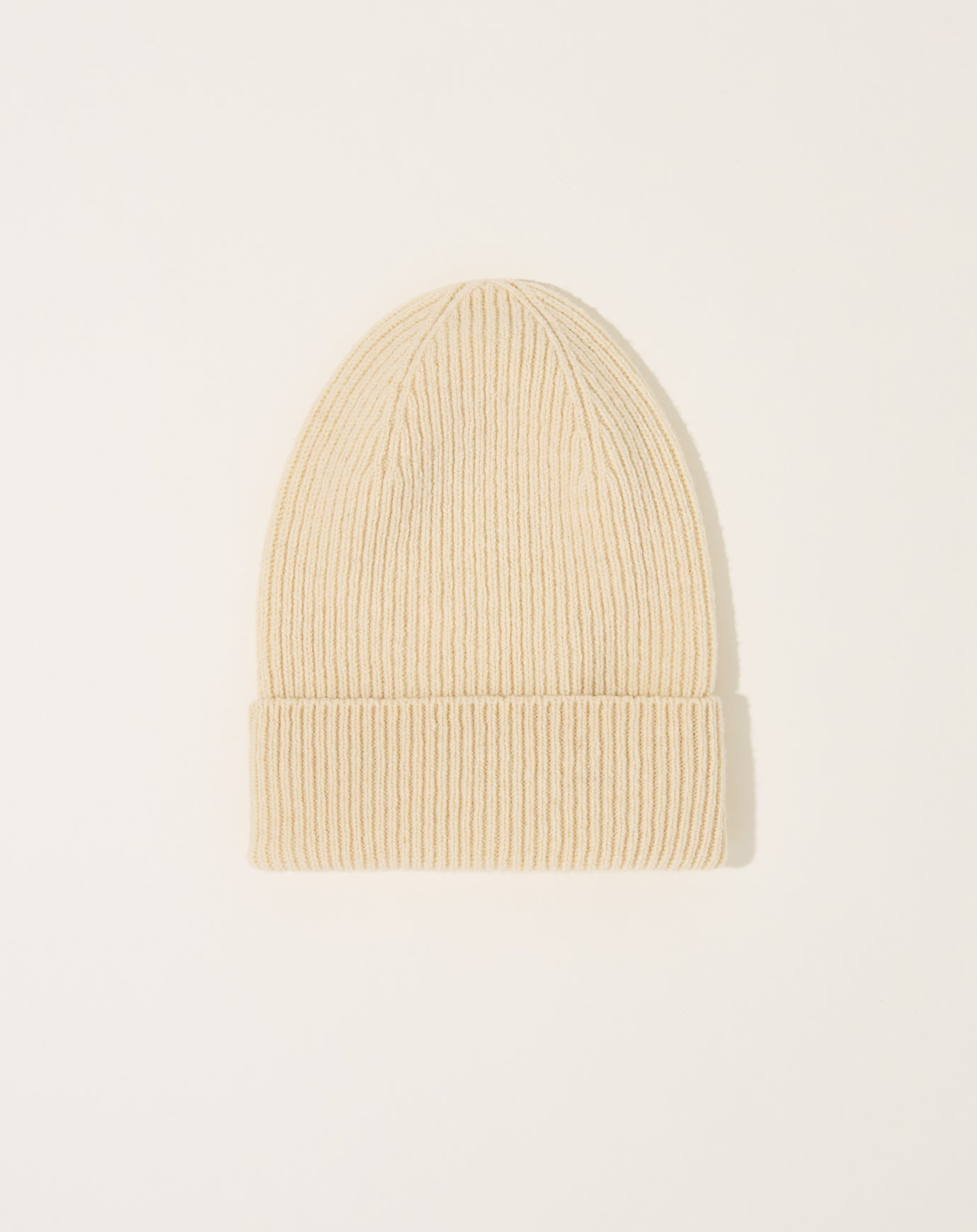 Baserange Mea Beanie in Chaume Sand