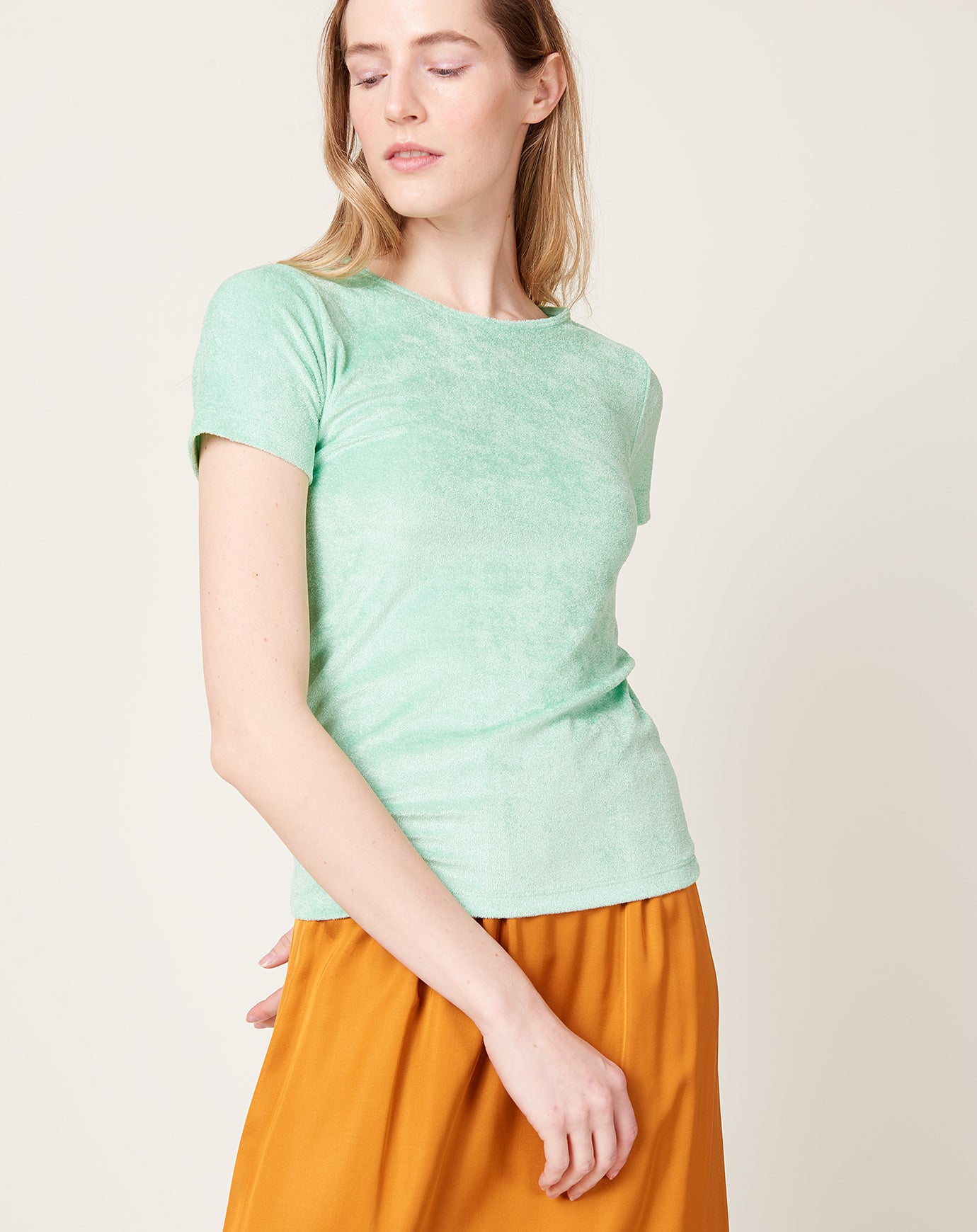 Baserange Omo Tee in Telu Green