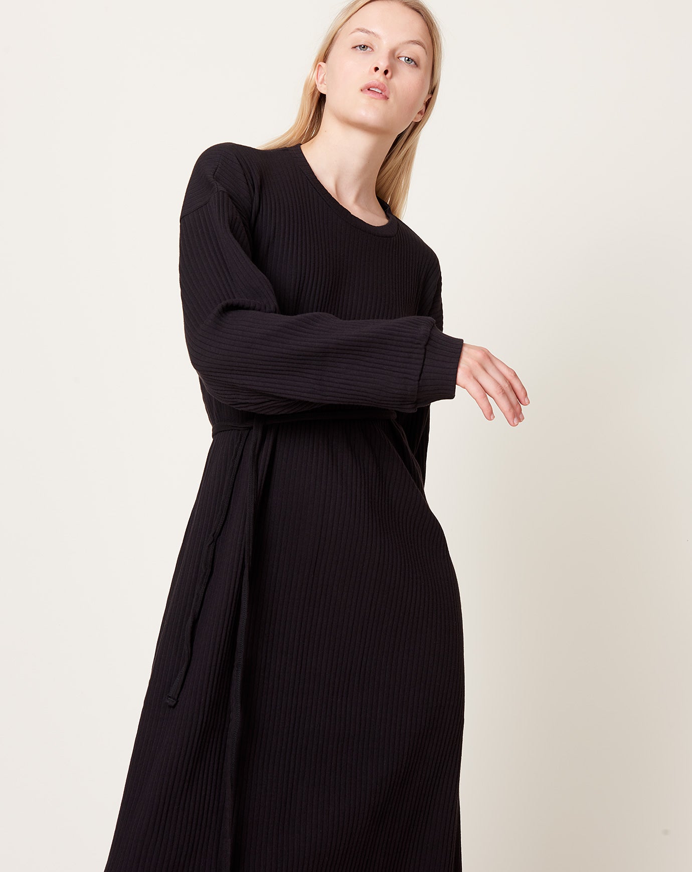 Baserange Shaw Long Sleeve Kaftan in Black