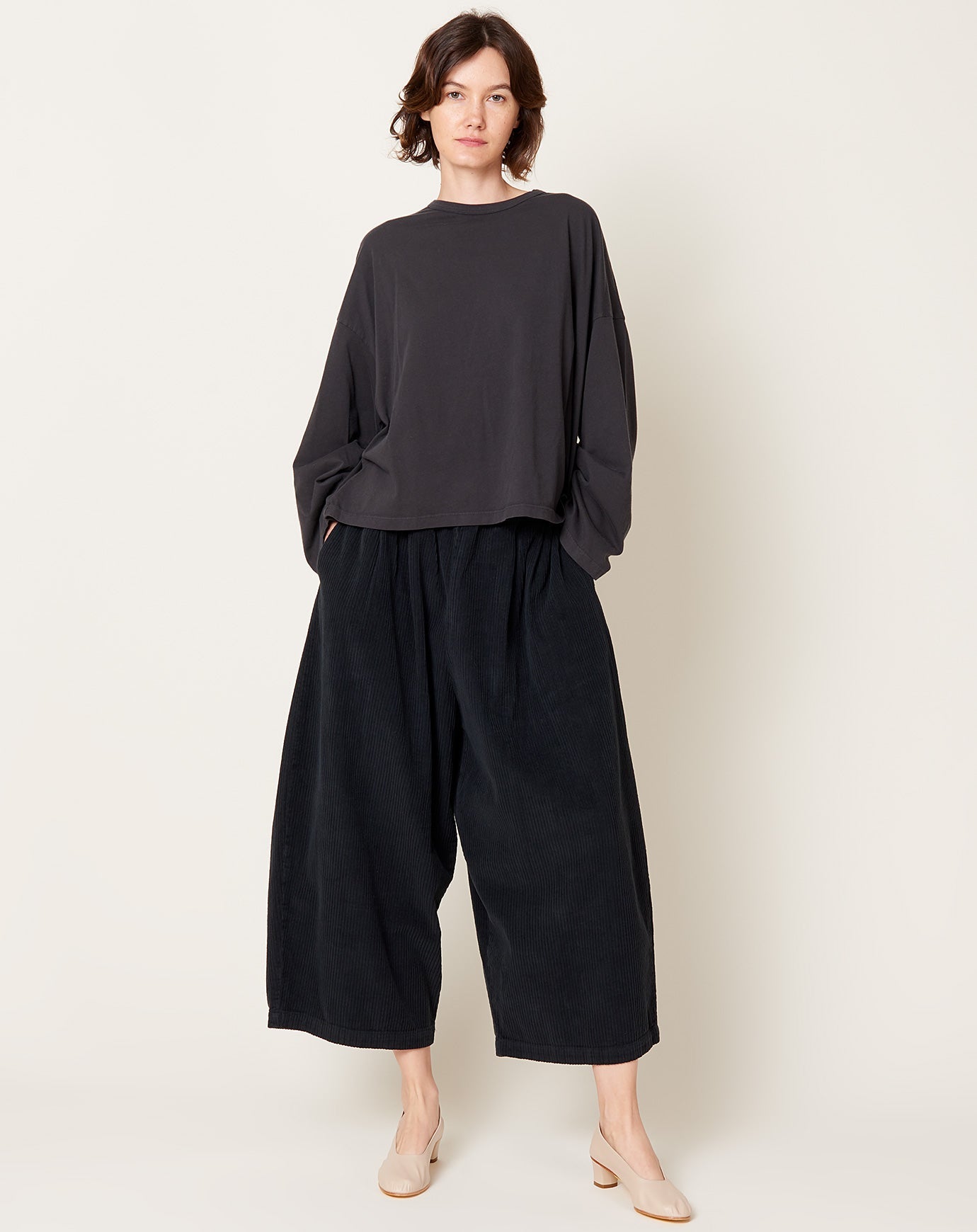 Black Crane Corduroy Wide Pants in Dark Grey