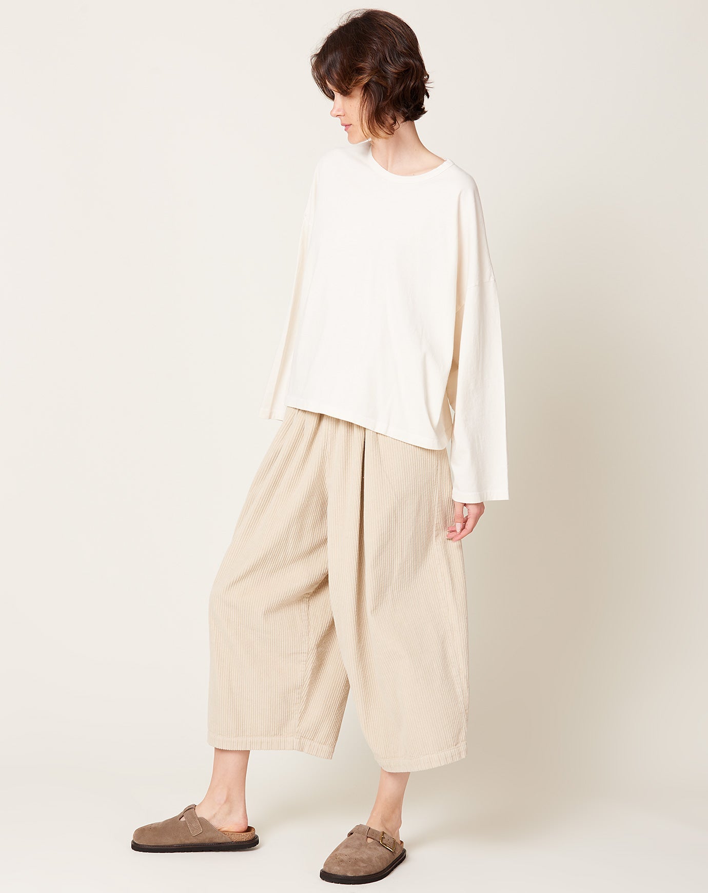 Black Crane Corduroy Wide Pants in Ivory