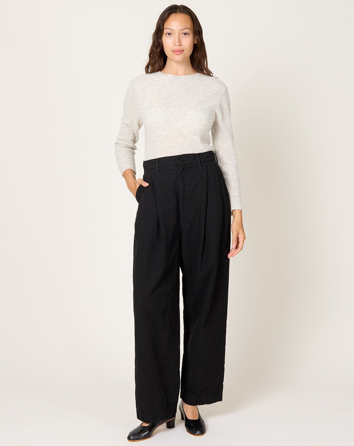 Black Crane Crinkled Trouser in Black