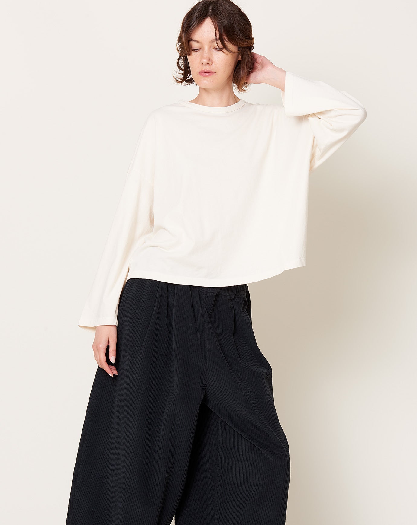 Black Crane Loos L/S Tee in Ivory