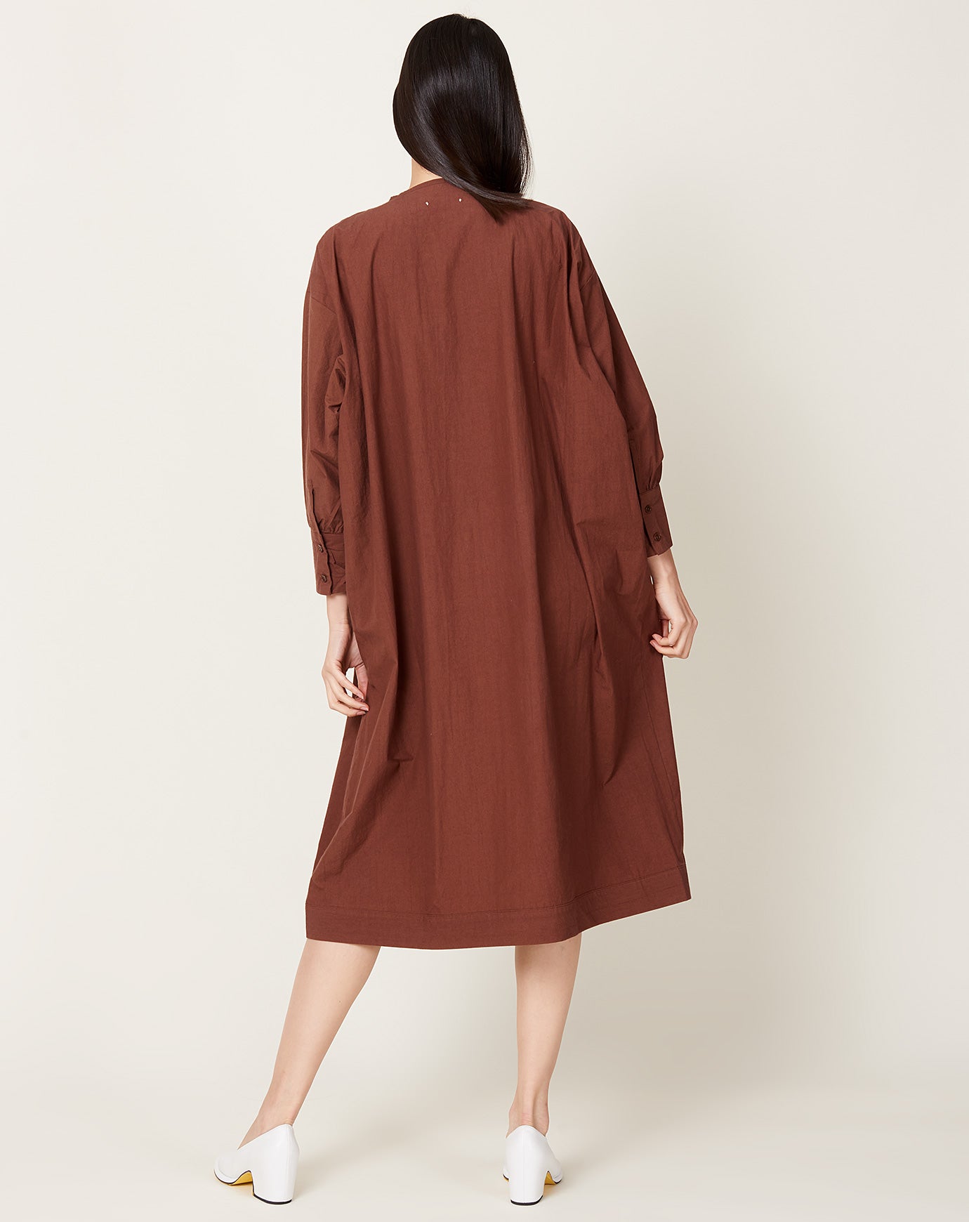 Black Crane Ruffled Dress in Cacao