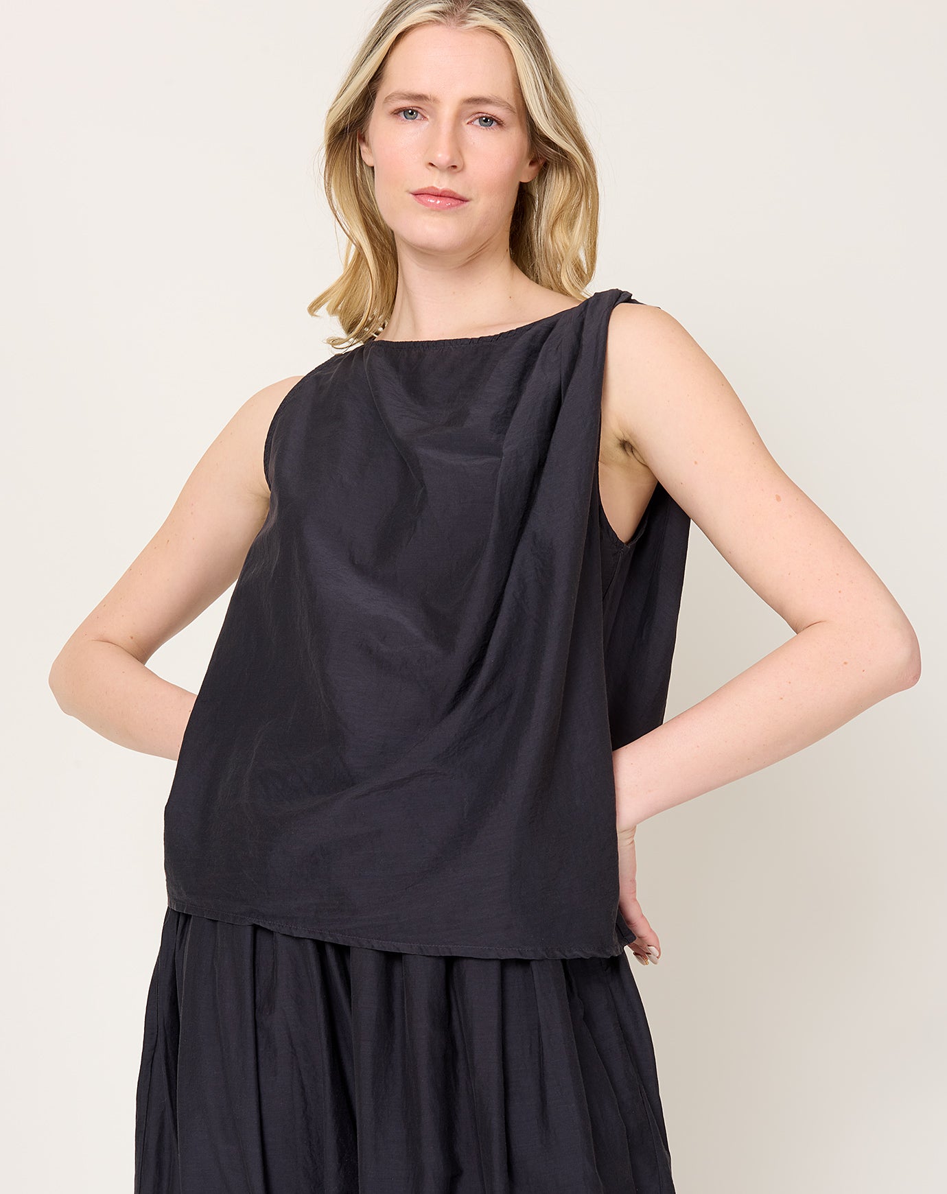 Black Crane Twisted Tank Top in Faded Black