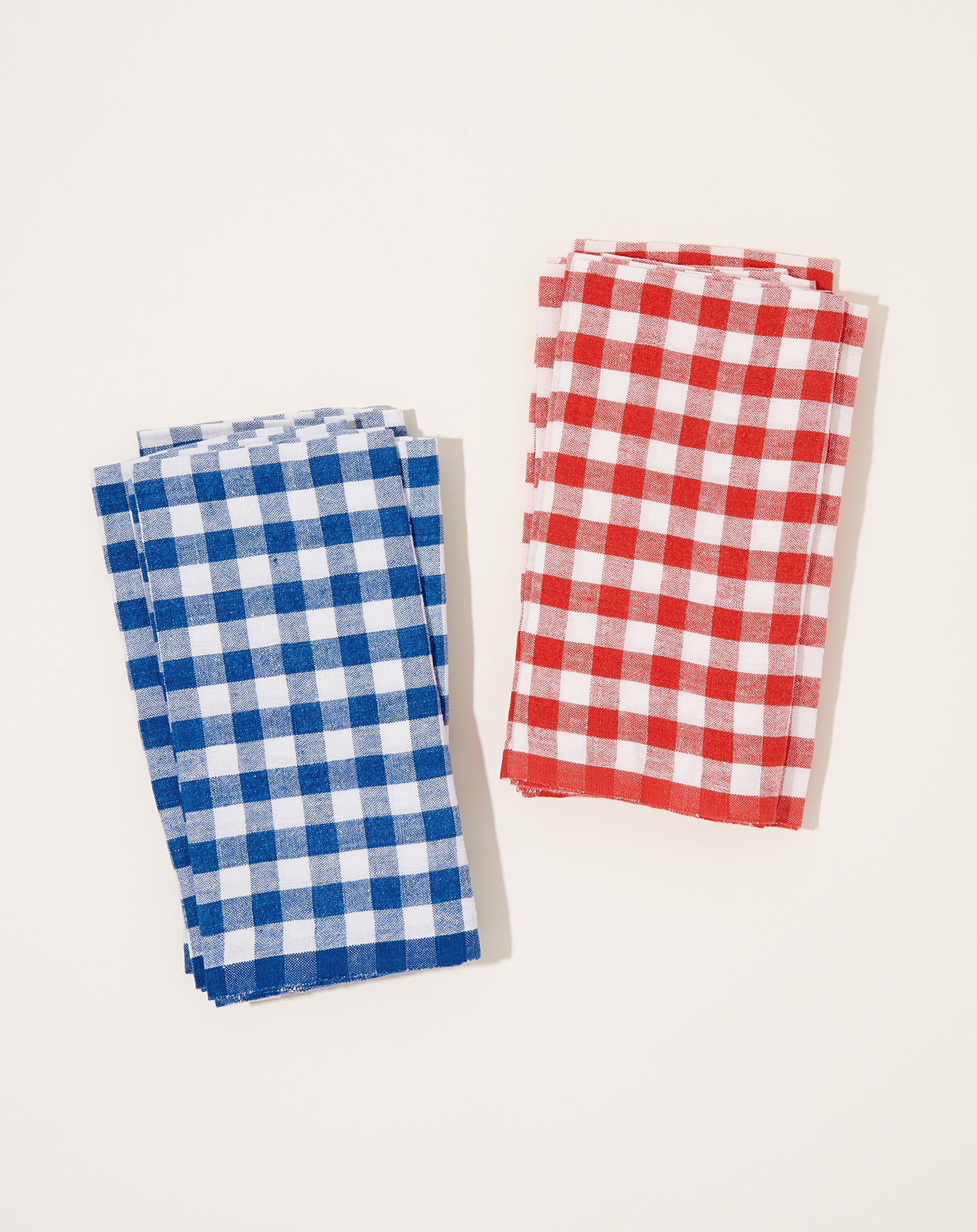 Caravan Picnic Napkin in Tomato, Set of 4Caravan Picnic Napkin in Blueberry, Set of 4