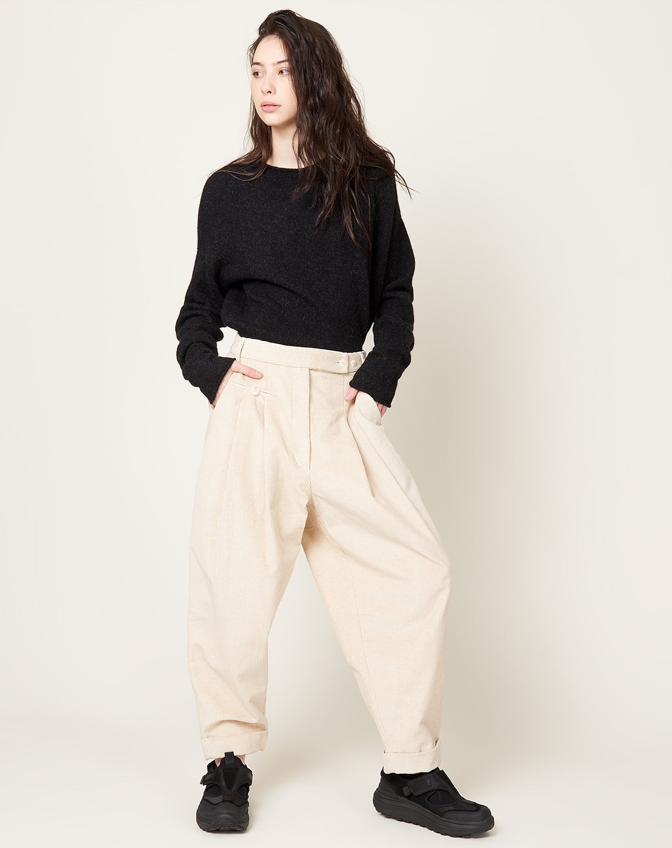 Cordera Corduroy Carrot Pants