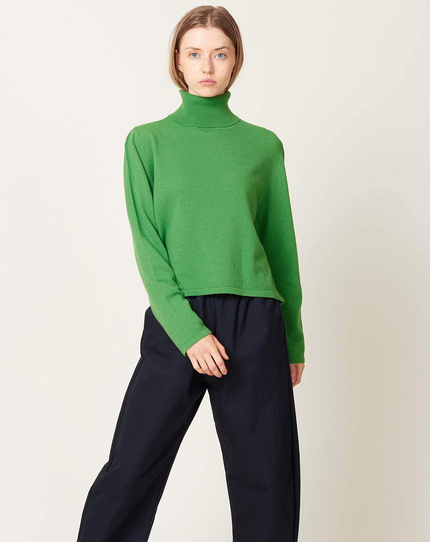 Cordera Merino Wool Turtleneck Sweater in Herba