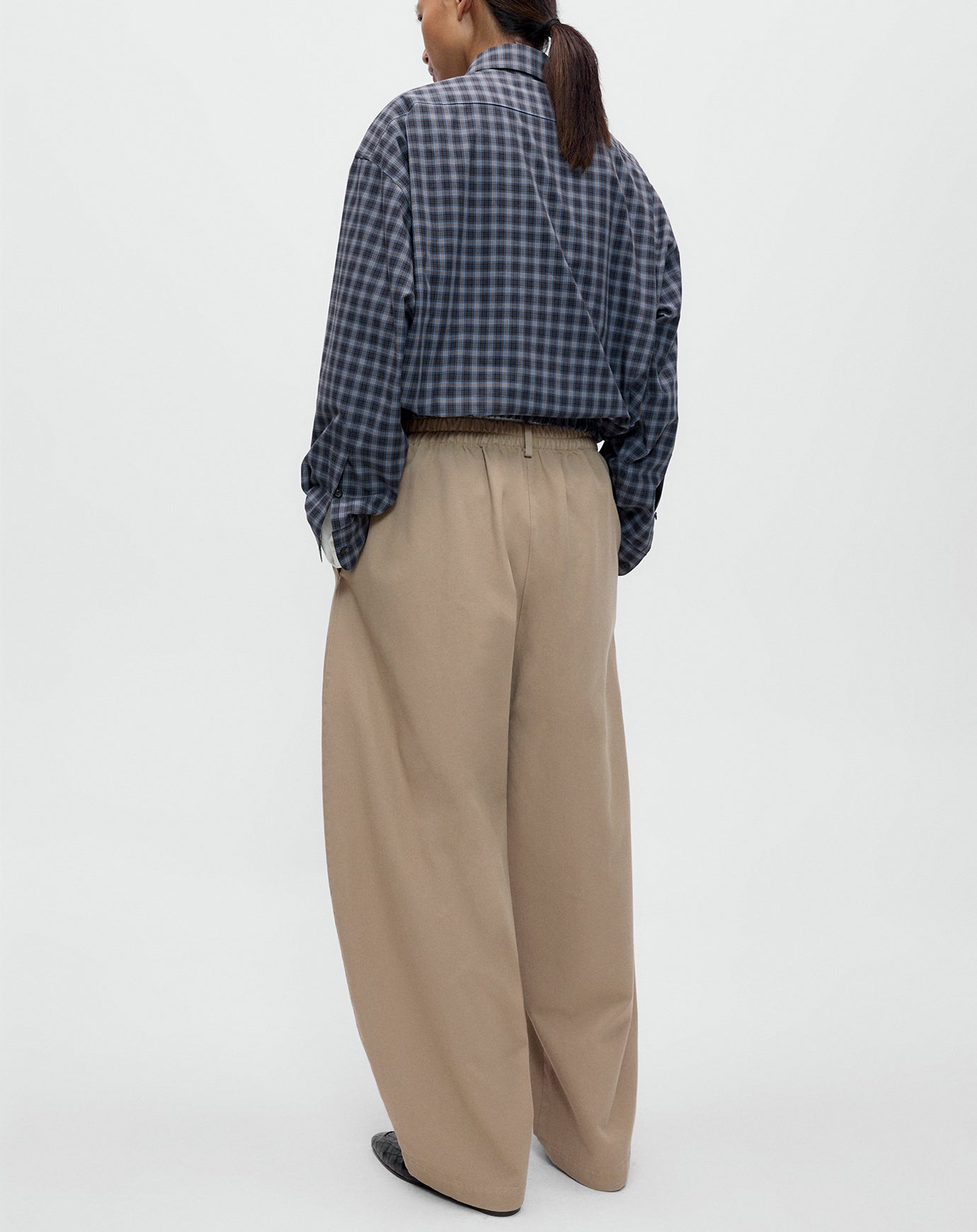 Cordera Cotton Curved Pants in Camel
