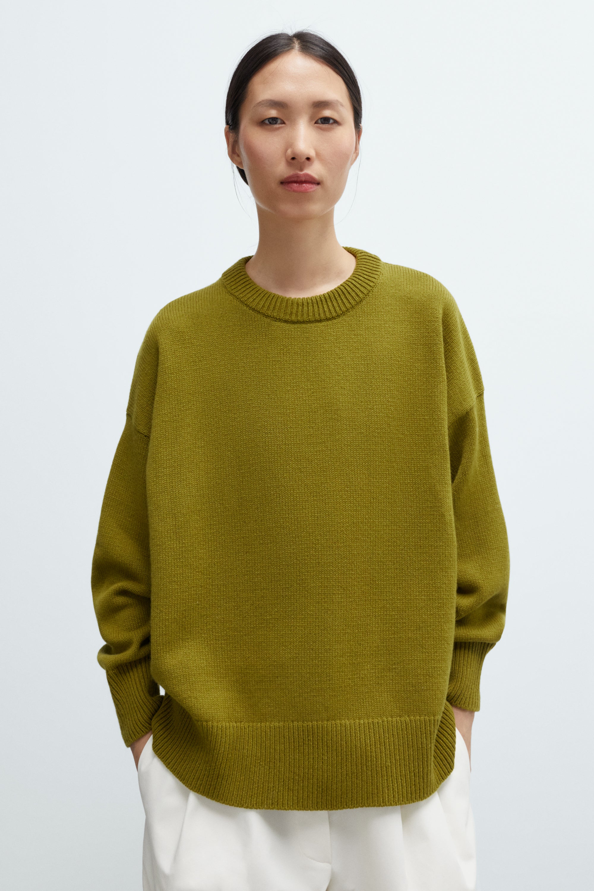 Cordera Merino Wool Oversized Sweater in Woodbine