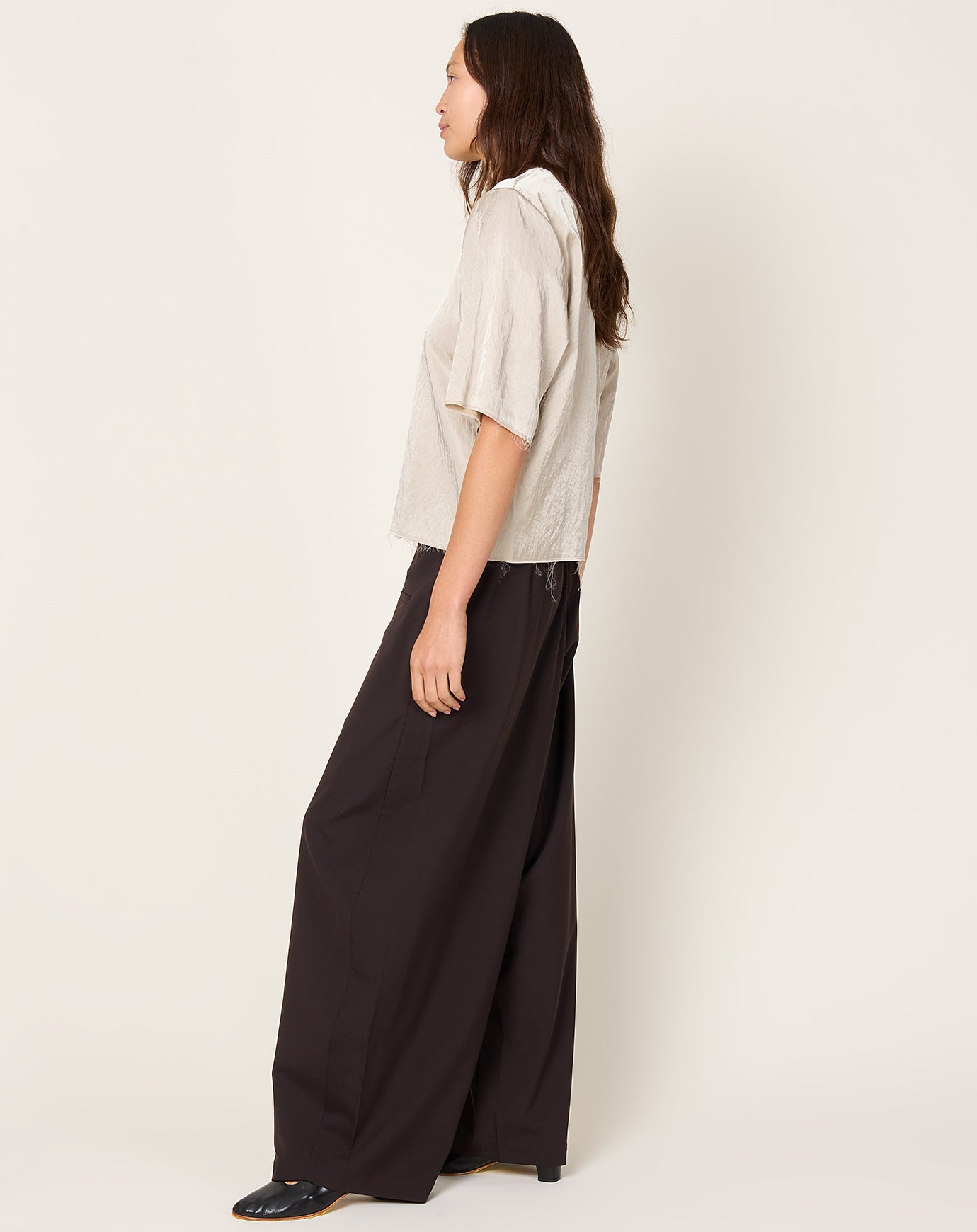 Cordera Tailoring Crossover Pants in Dark Brown