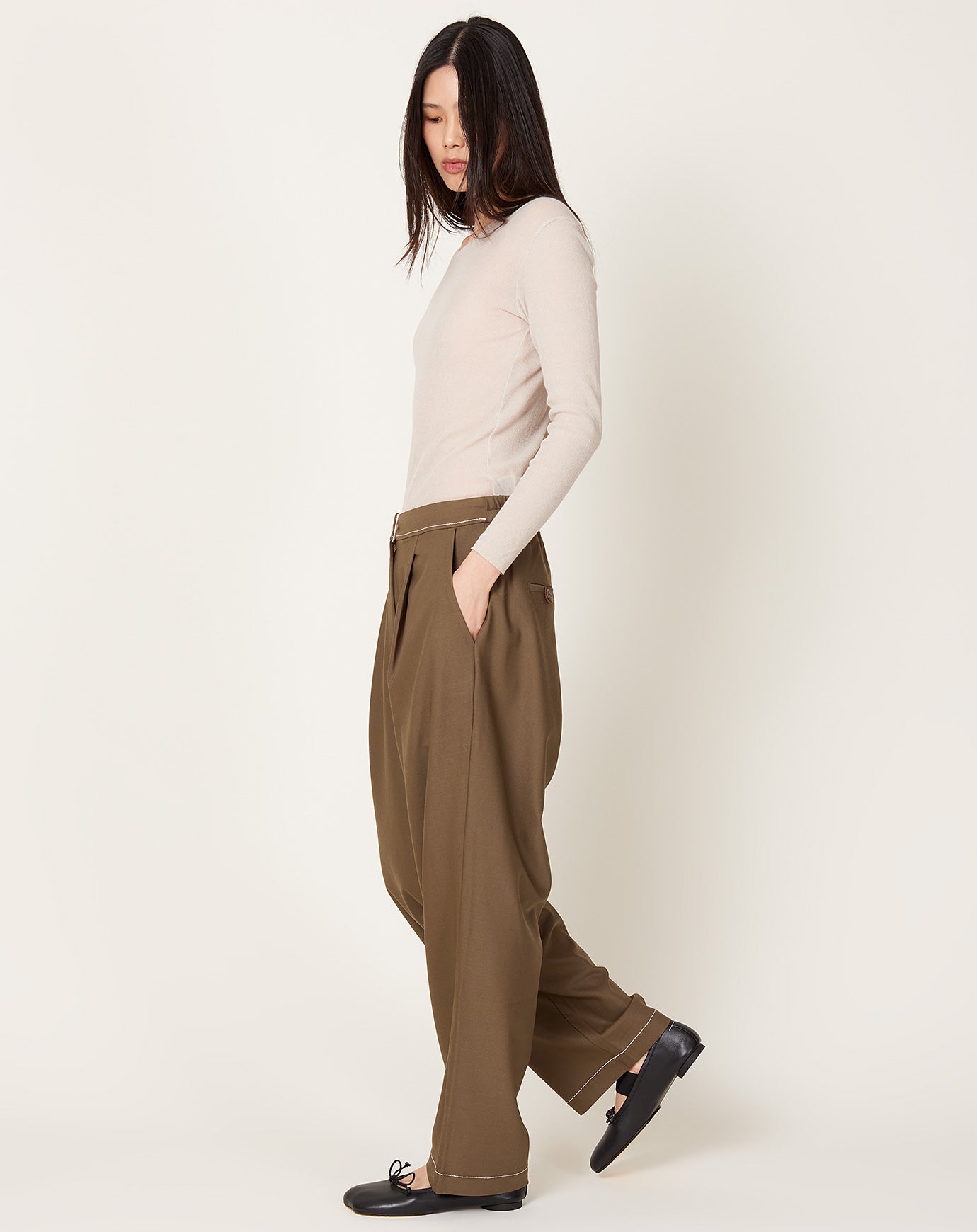 Cordera Tailoring Stitch Pants in Otter