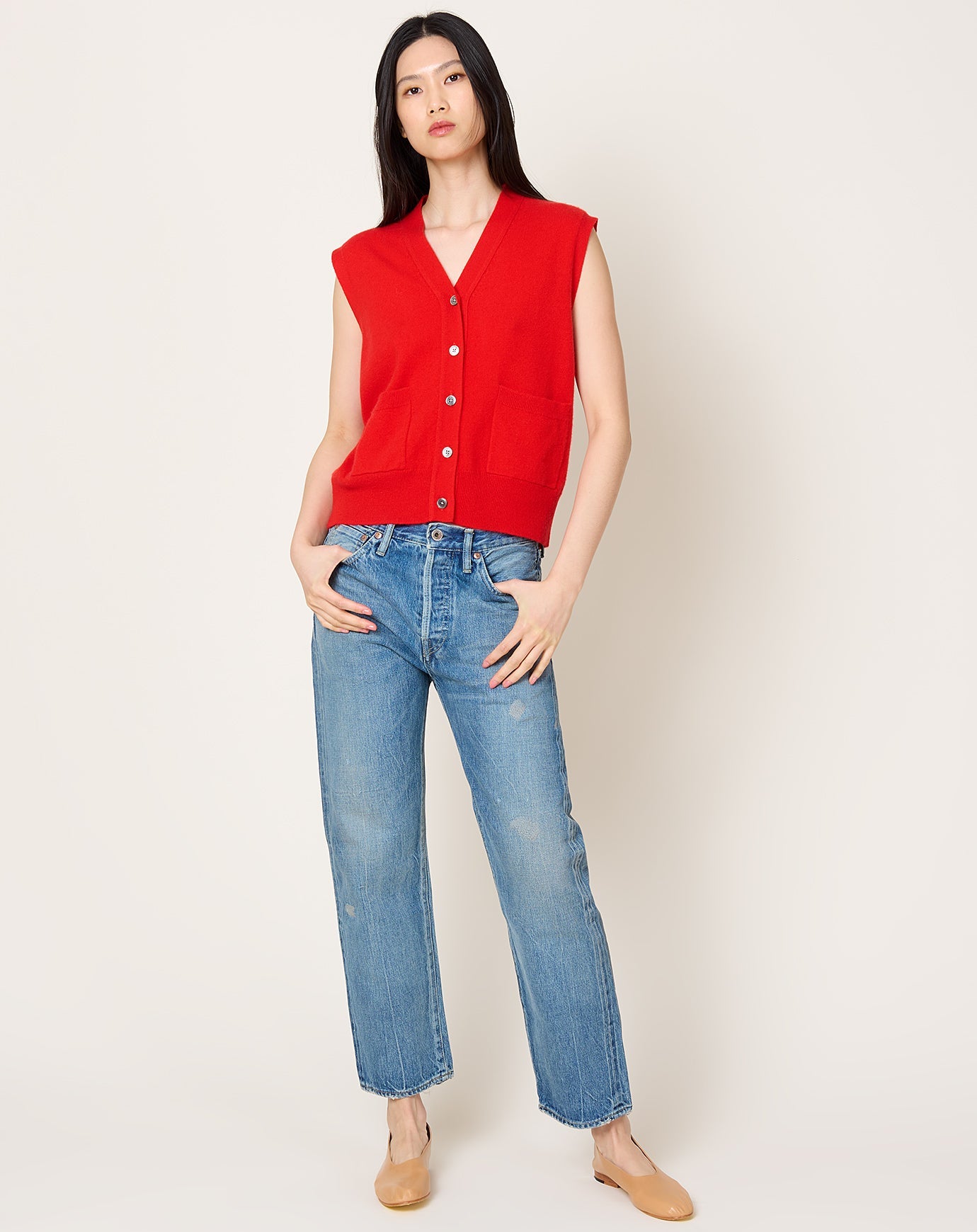 Demylee Juni Vest in Scarlet