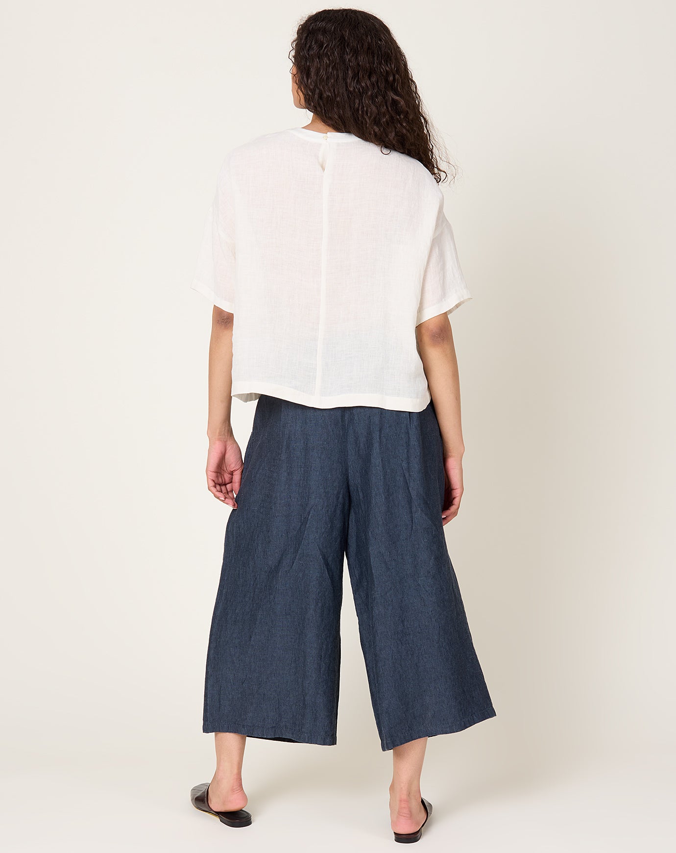 evam eva Linen Culottes in Navy