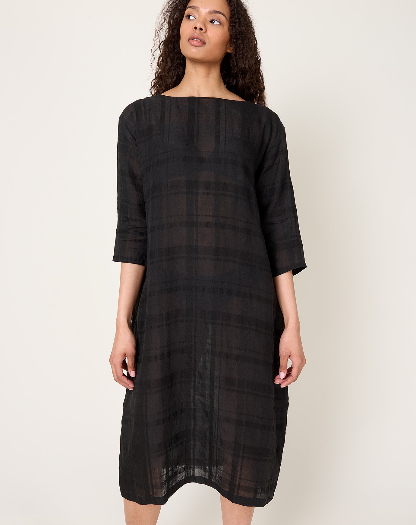 evam eva Linen Ramie Dress in Black