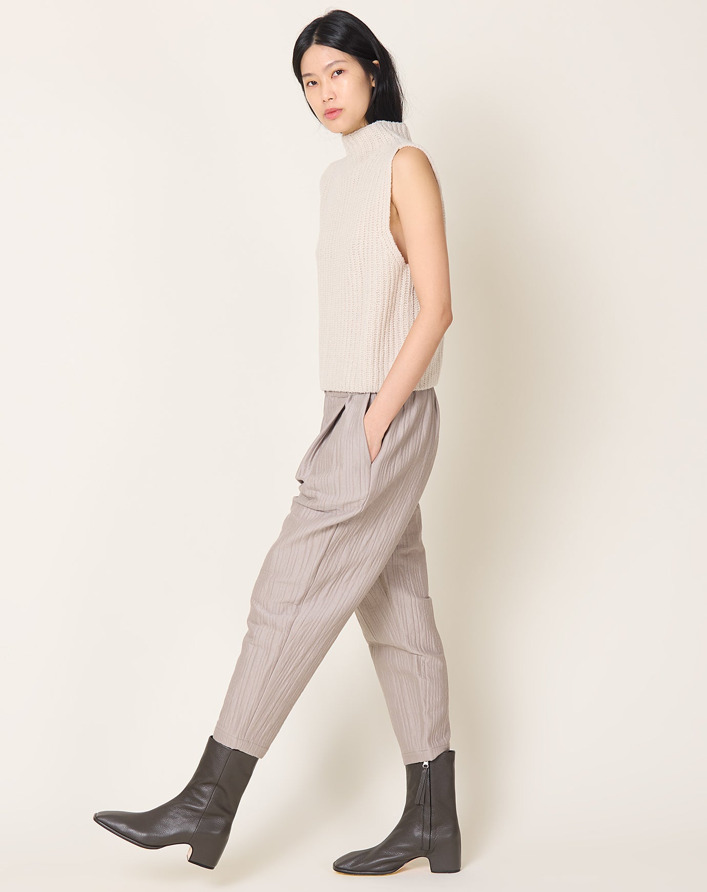 evam eva Quilting Pants in Grege