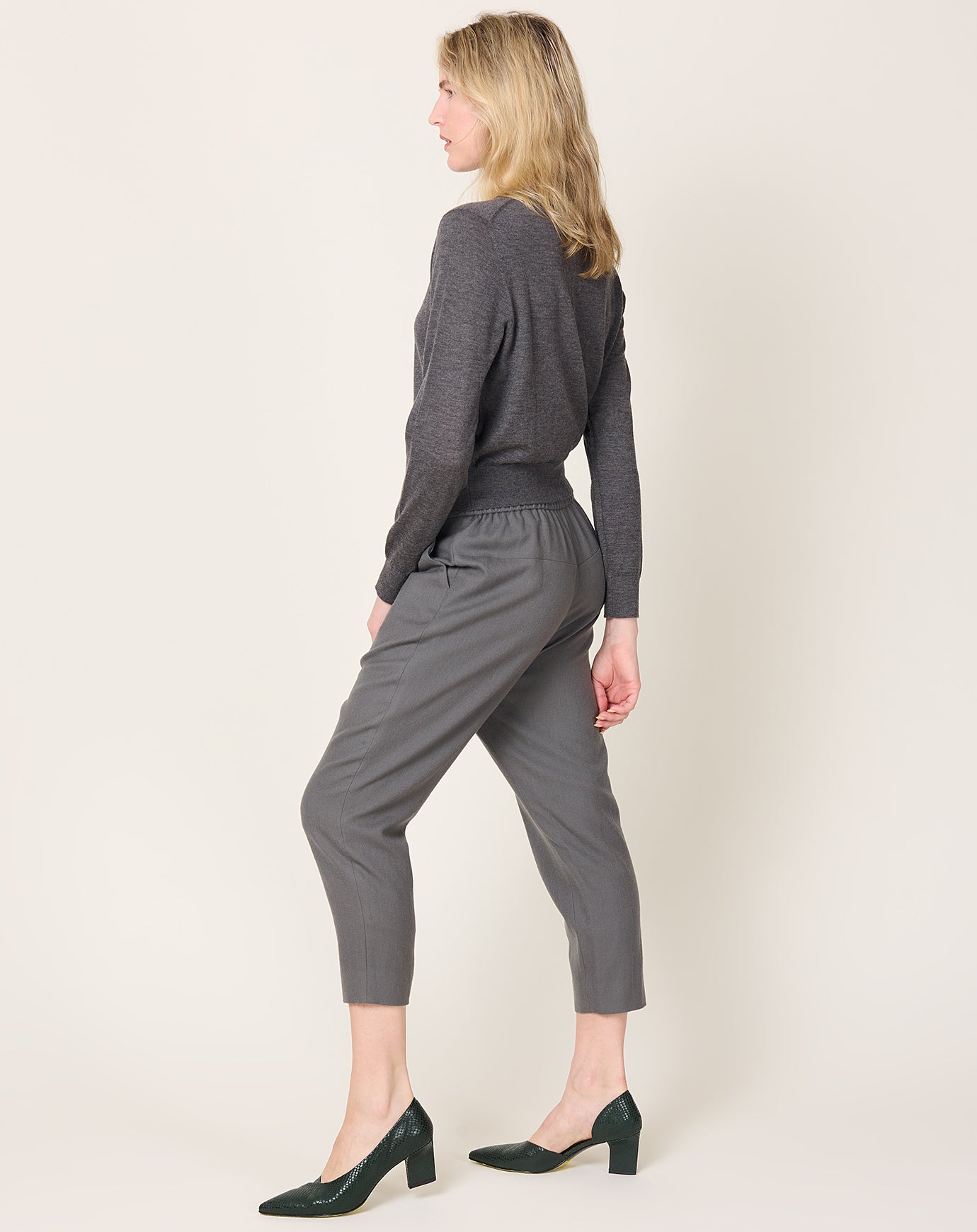 evam eva Wool Tuck Pants in Grey