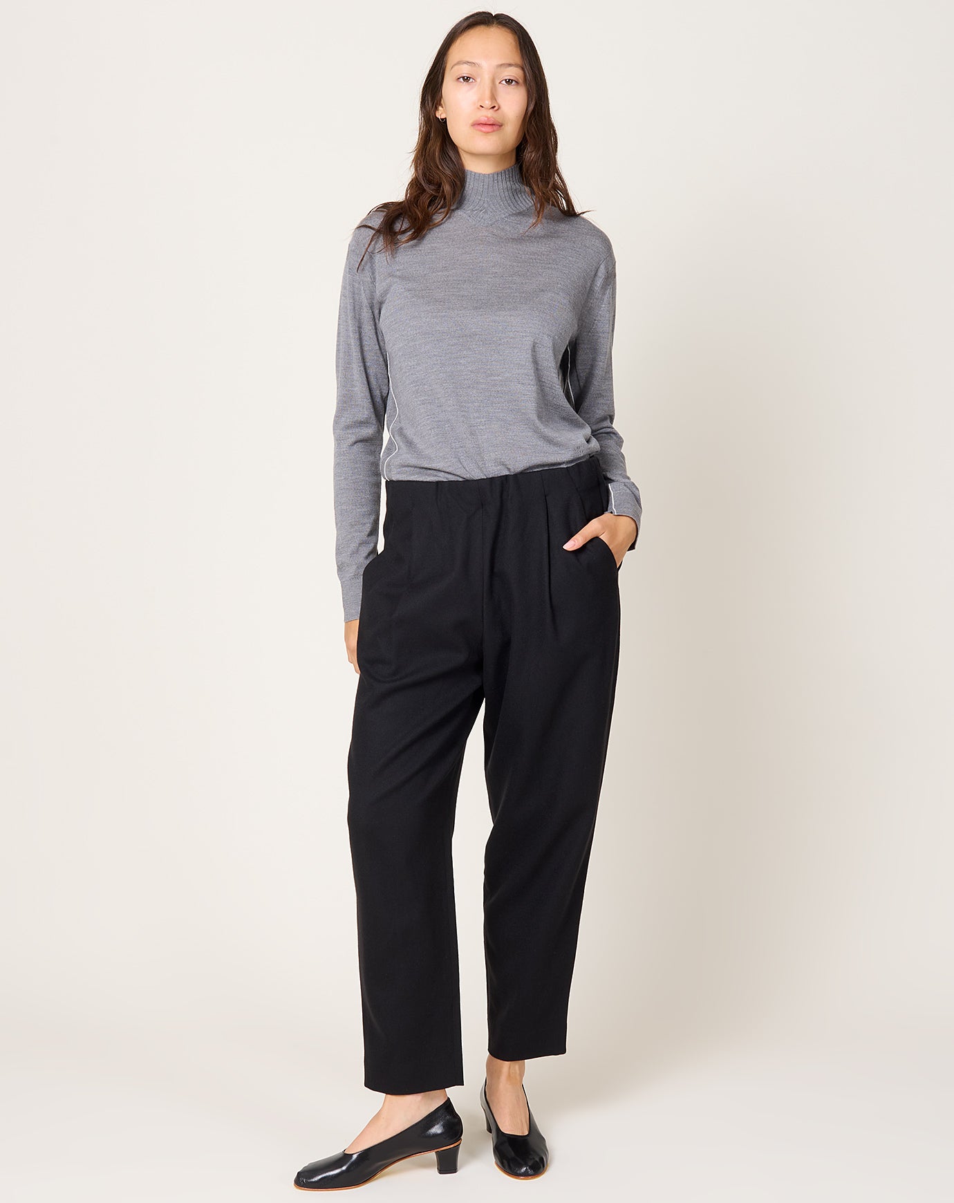 evam eva Wool Tuck Pants in Sumi
