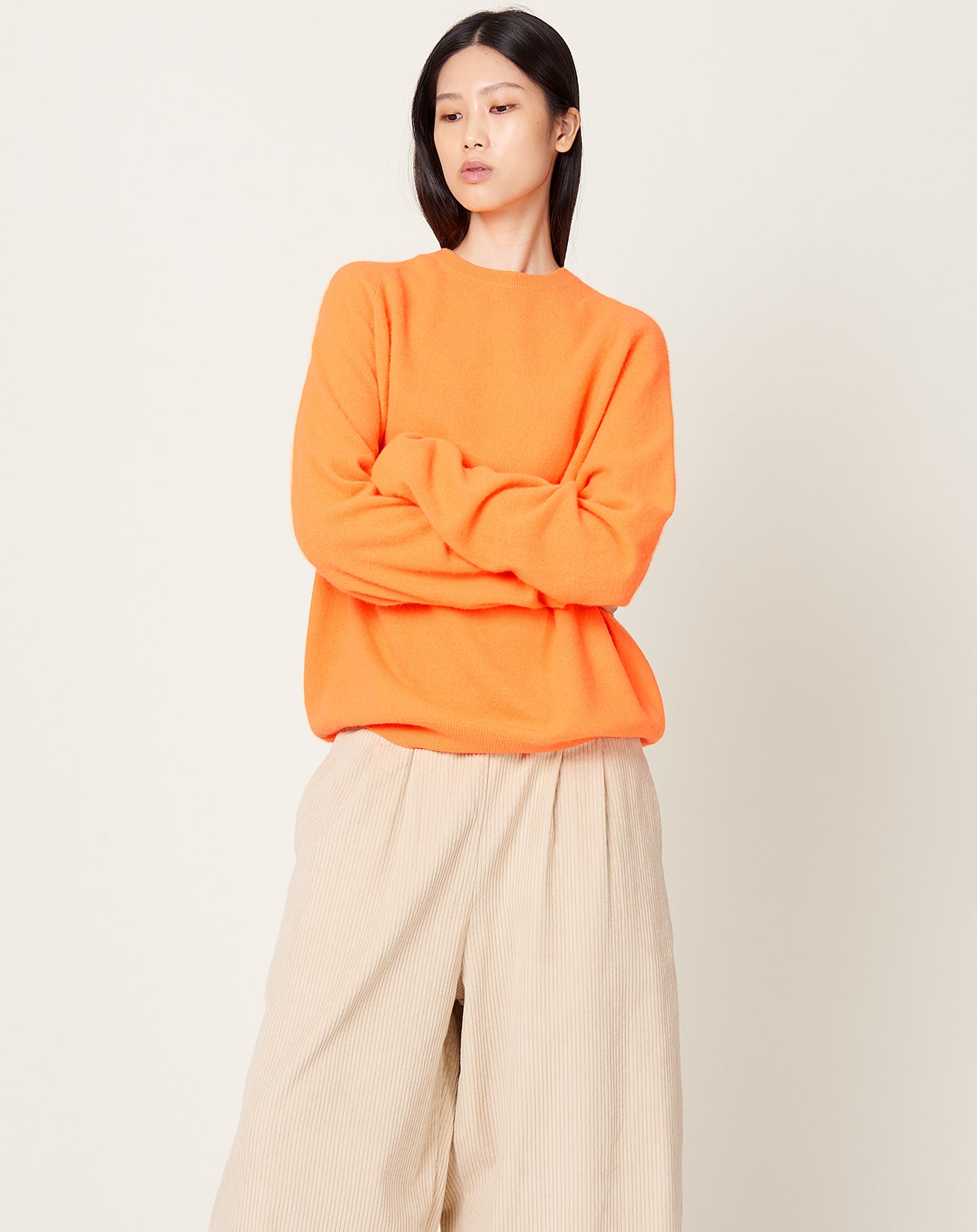 Frenckenberger Boyfriend R Neck Sweater in Neon Orange