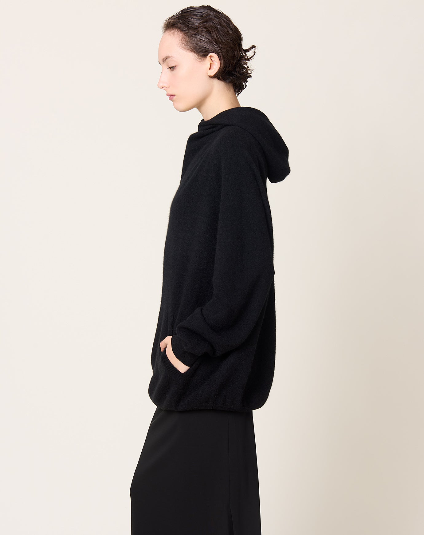 Frenckenberger Hooded Mono in Black