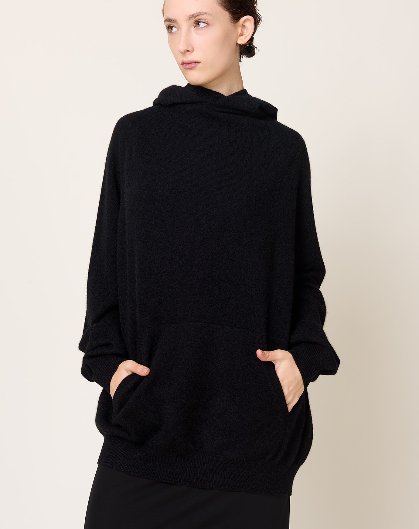 Frenckenberger Hooded Mono in Black