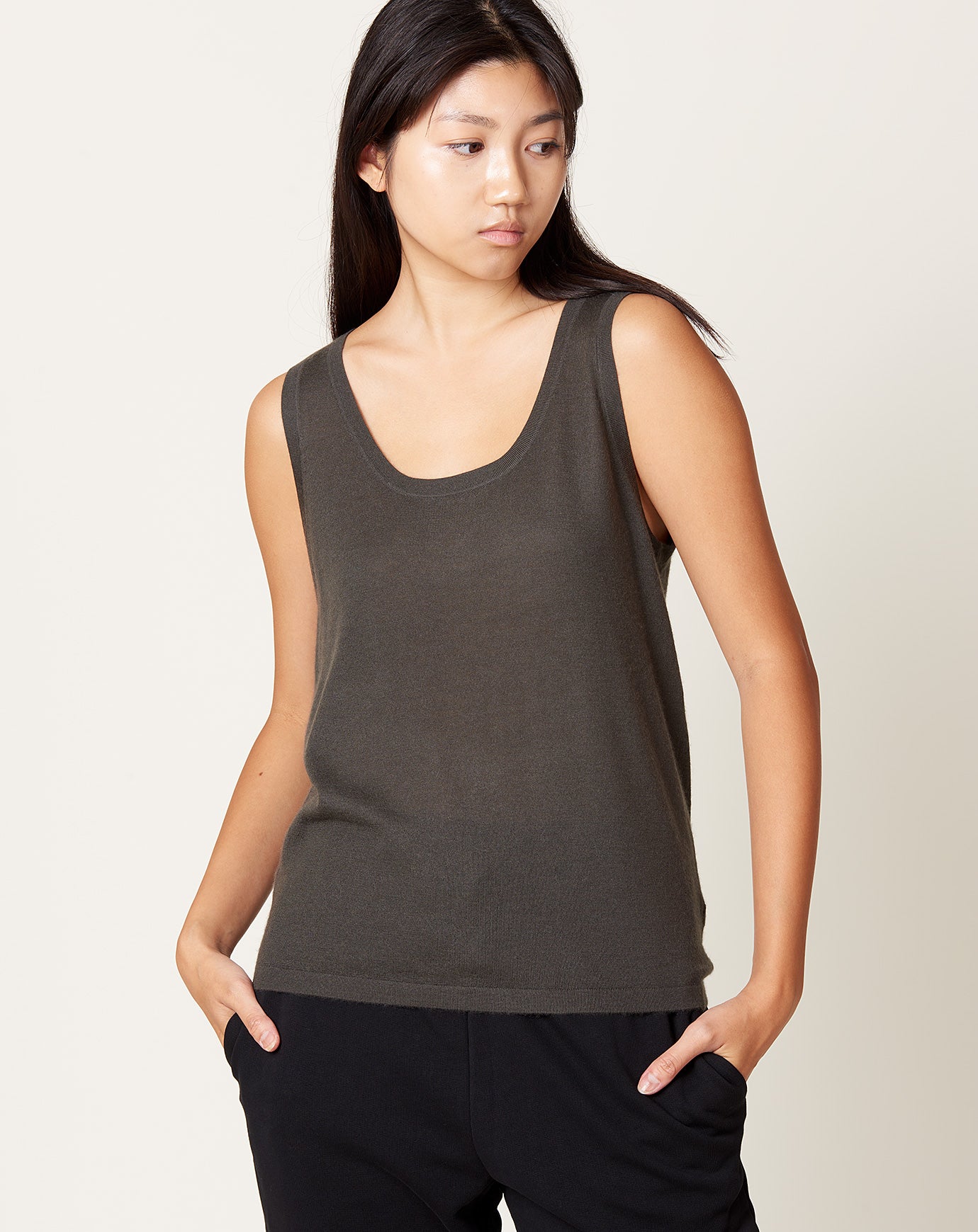 Frenckenberger Short Big Tanktop in Black Olive