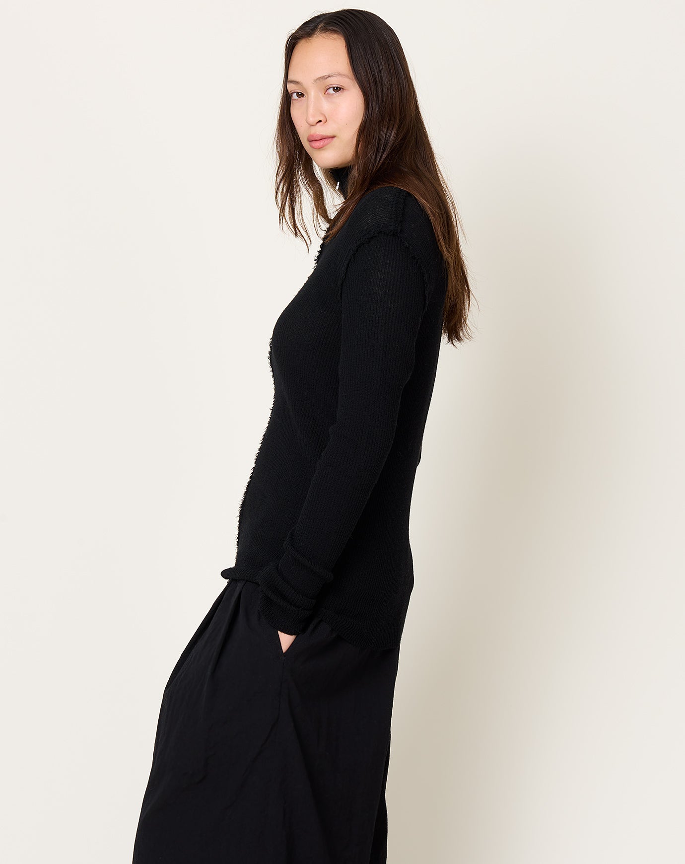 Guðrun & Guðrun Beata Cardigan in Black