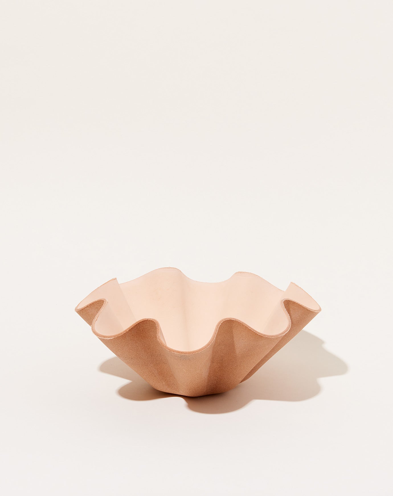 Hender Scheme Shell Bowl in Natural