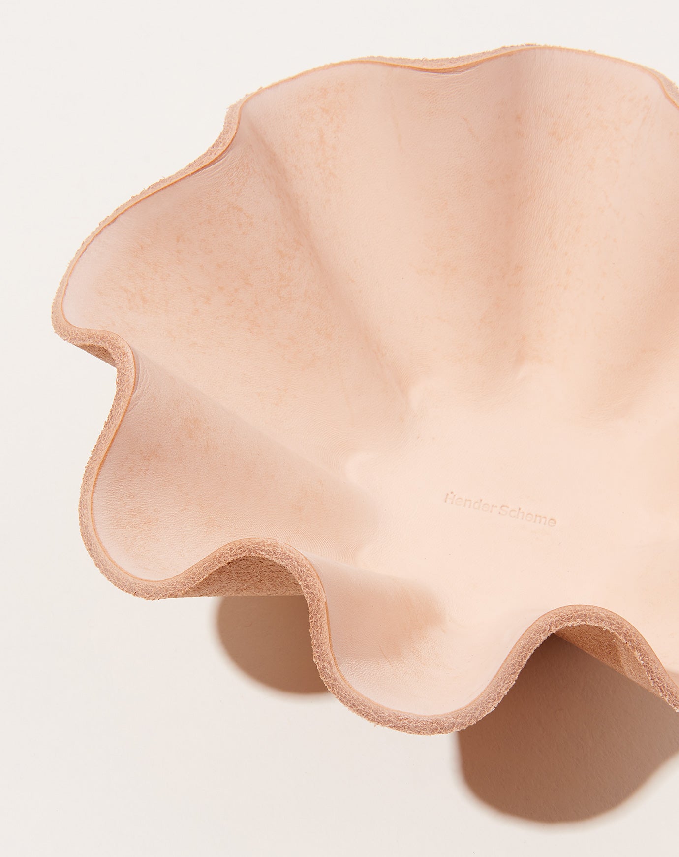 Hender Scheme Small Shell Bowl in Natural