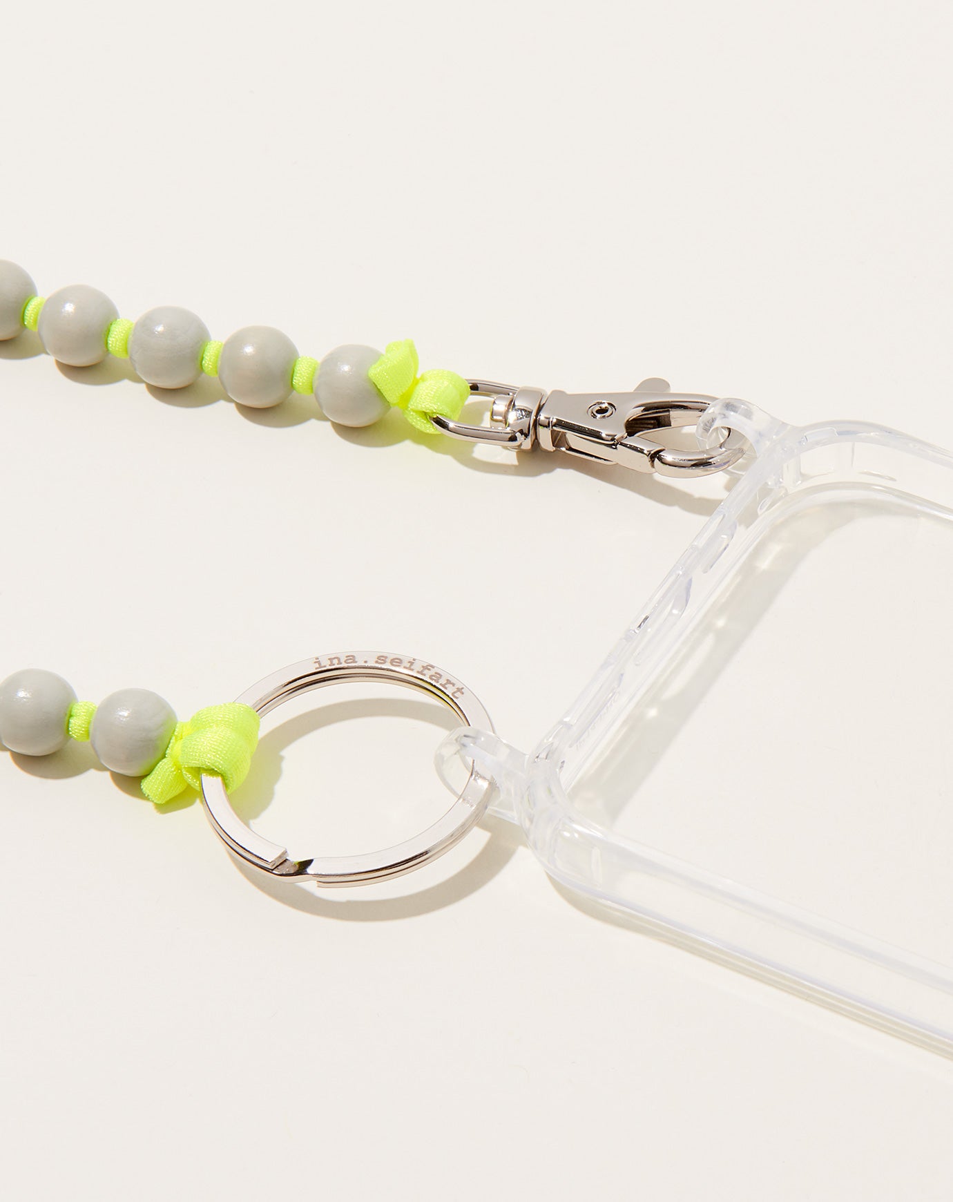 Ina Seifart Handykette iPhone Necklace in Light Grey on Neon Yellow