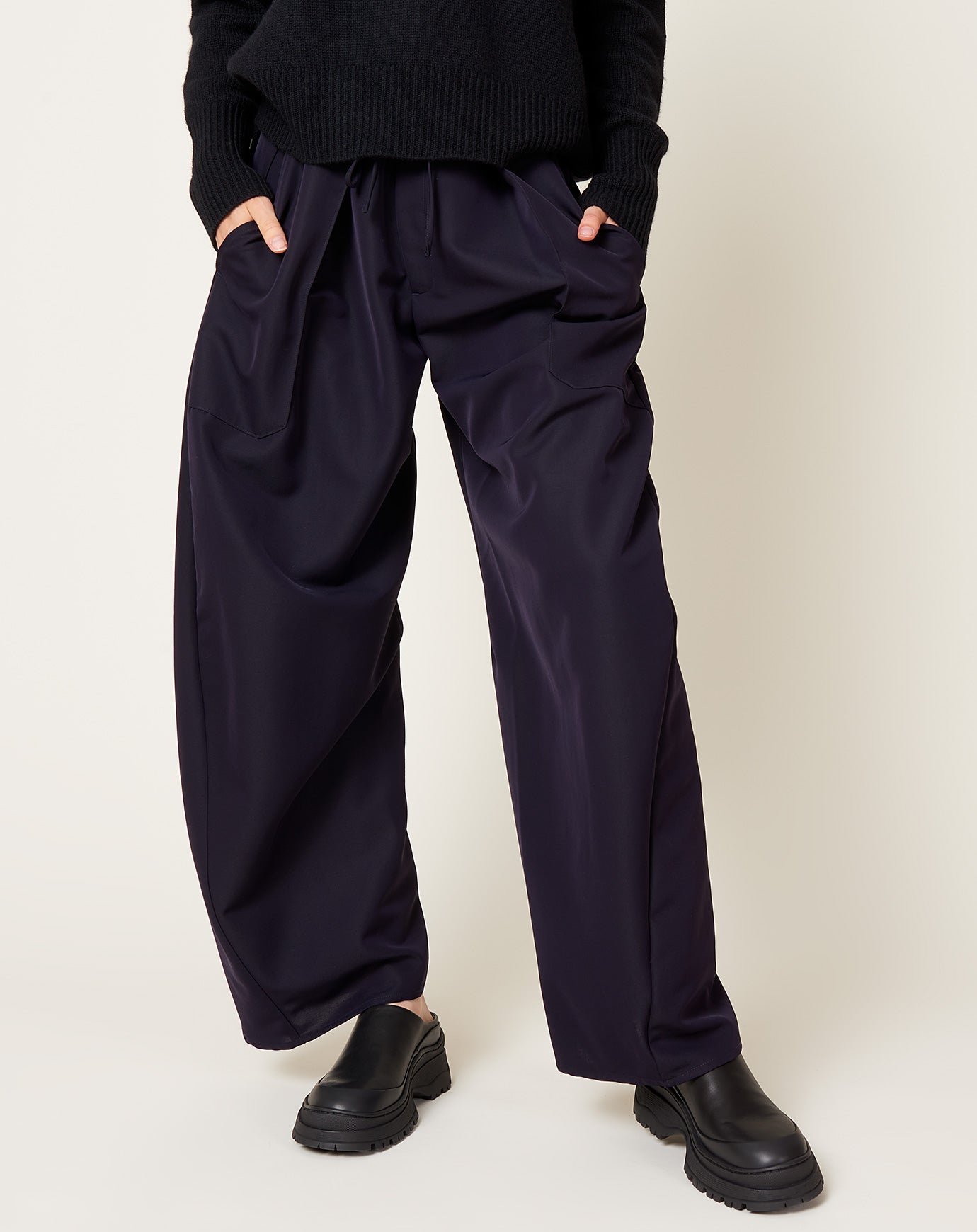 Kallmeyer Clemence Pant in Midnight Gazar