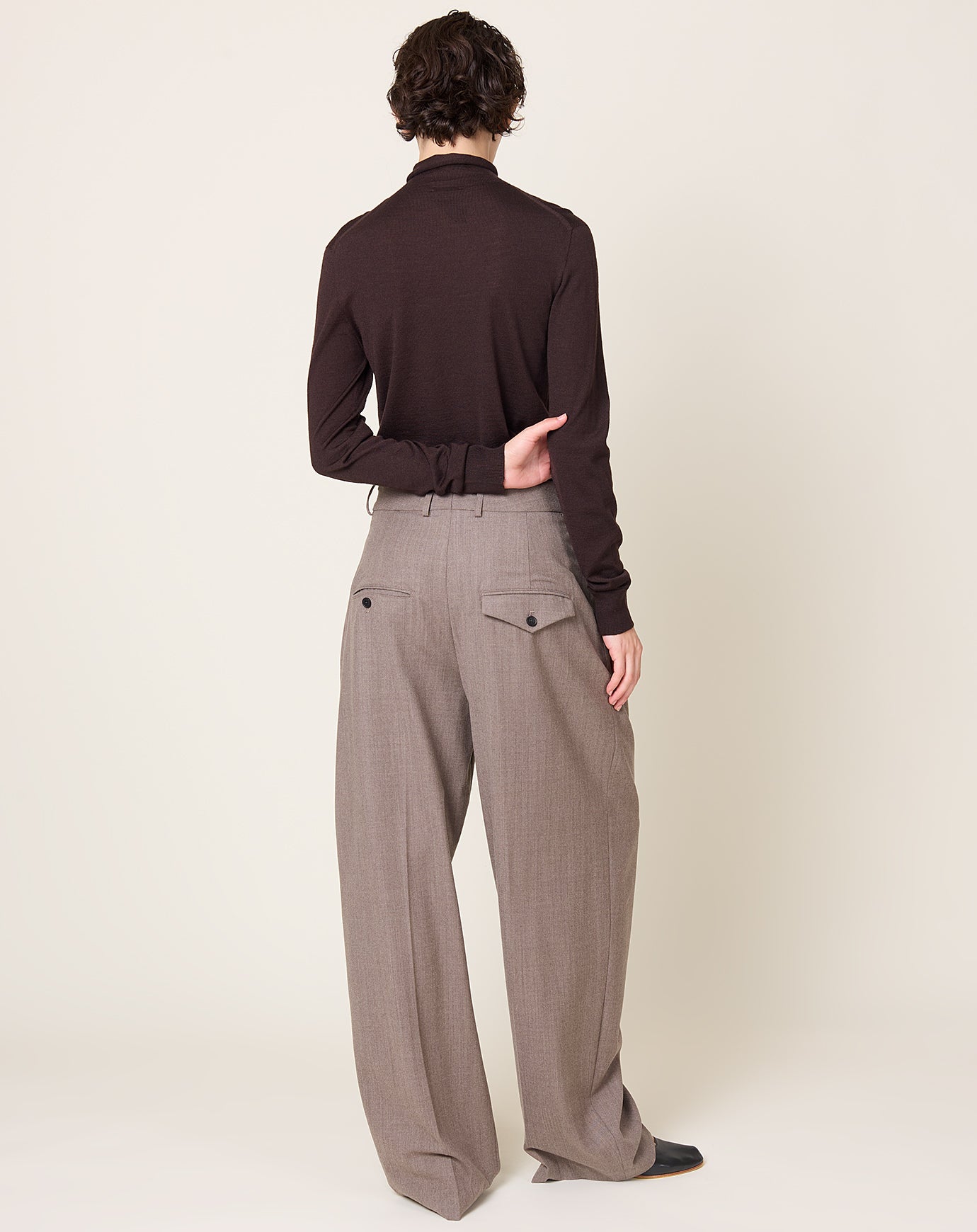 Kallmeyer Joel Pleated Trouser in Mocha