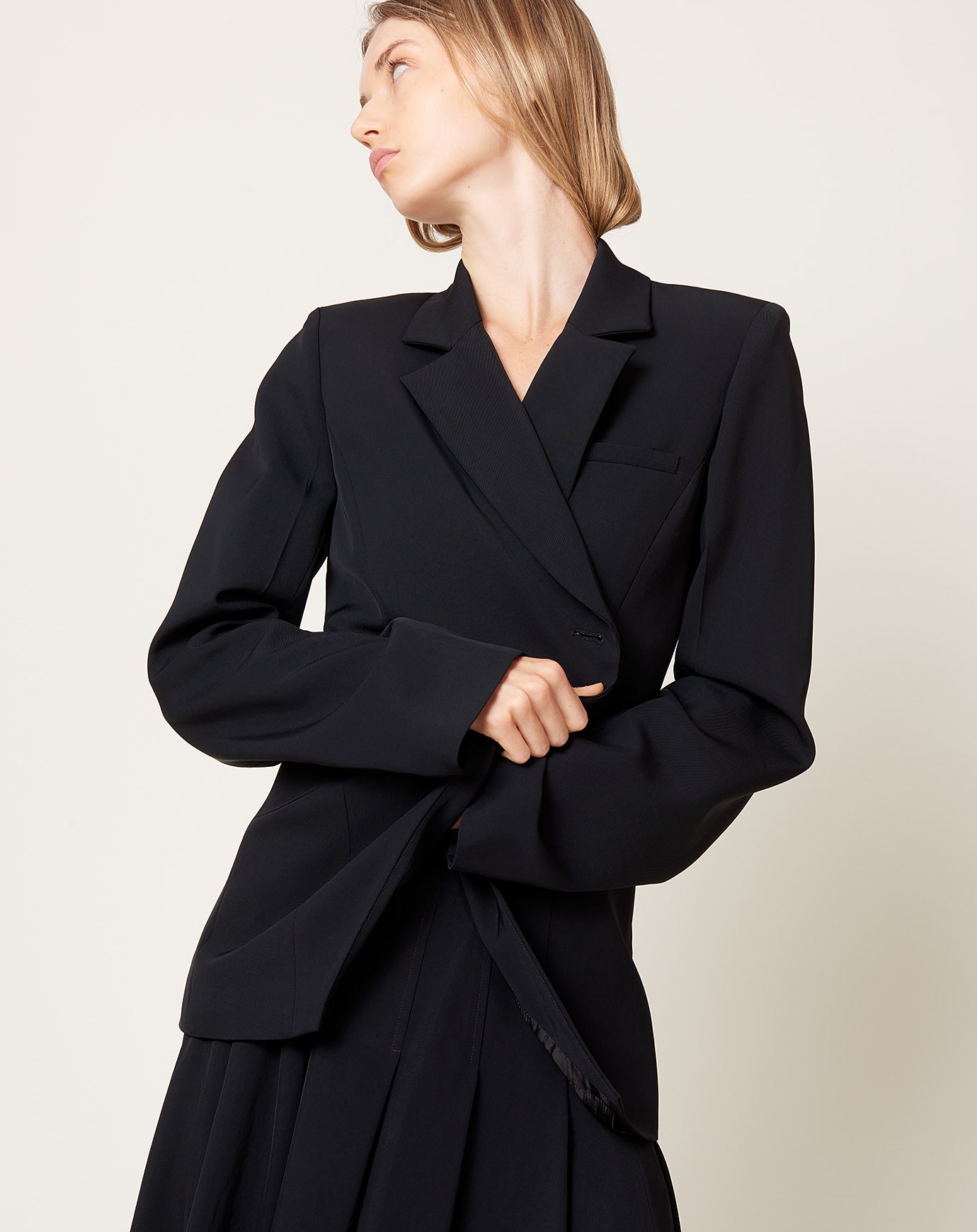 Kallmeyer Thalia Cross Blazer in Black