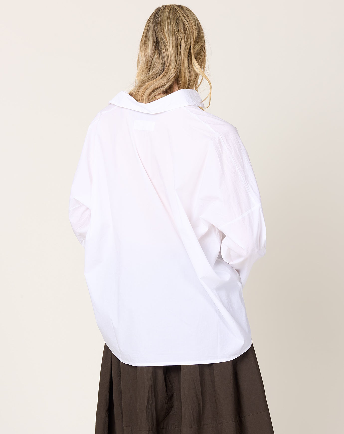 Labo.Art Mira Shirt in White Sushi