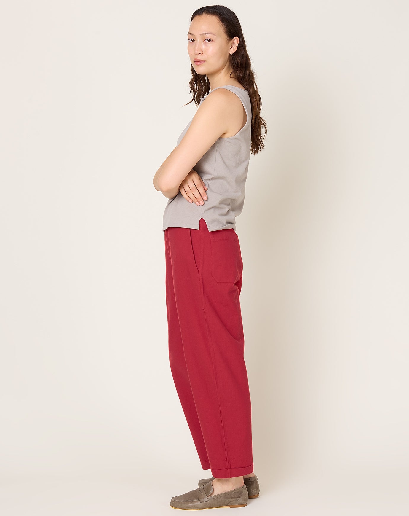 Labo.Art Vela Pant in Magenta