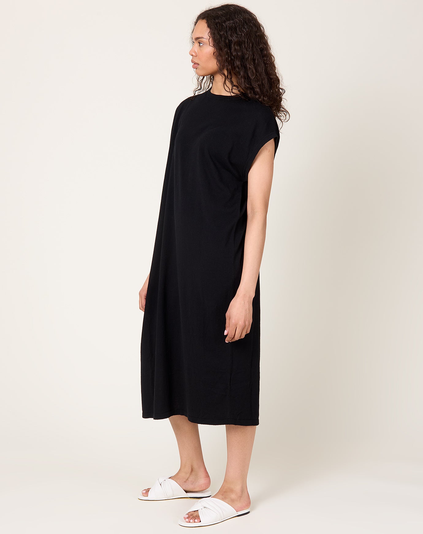 Lauren Manoogian Askew Caftan in Black