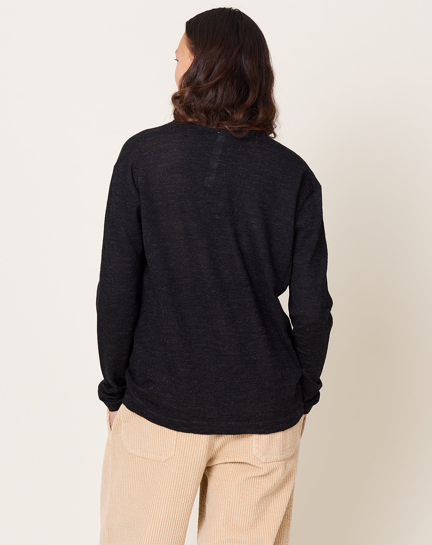 Lauren Manoogian Fine Low V Neck in Black Melange