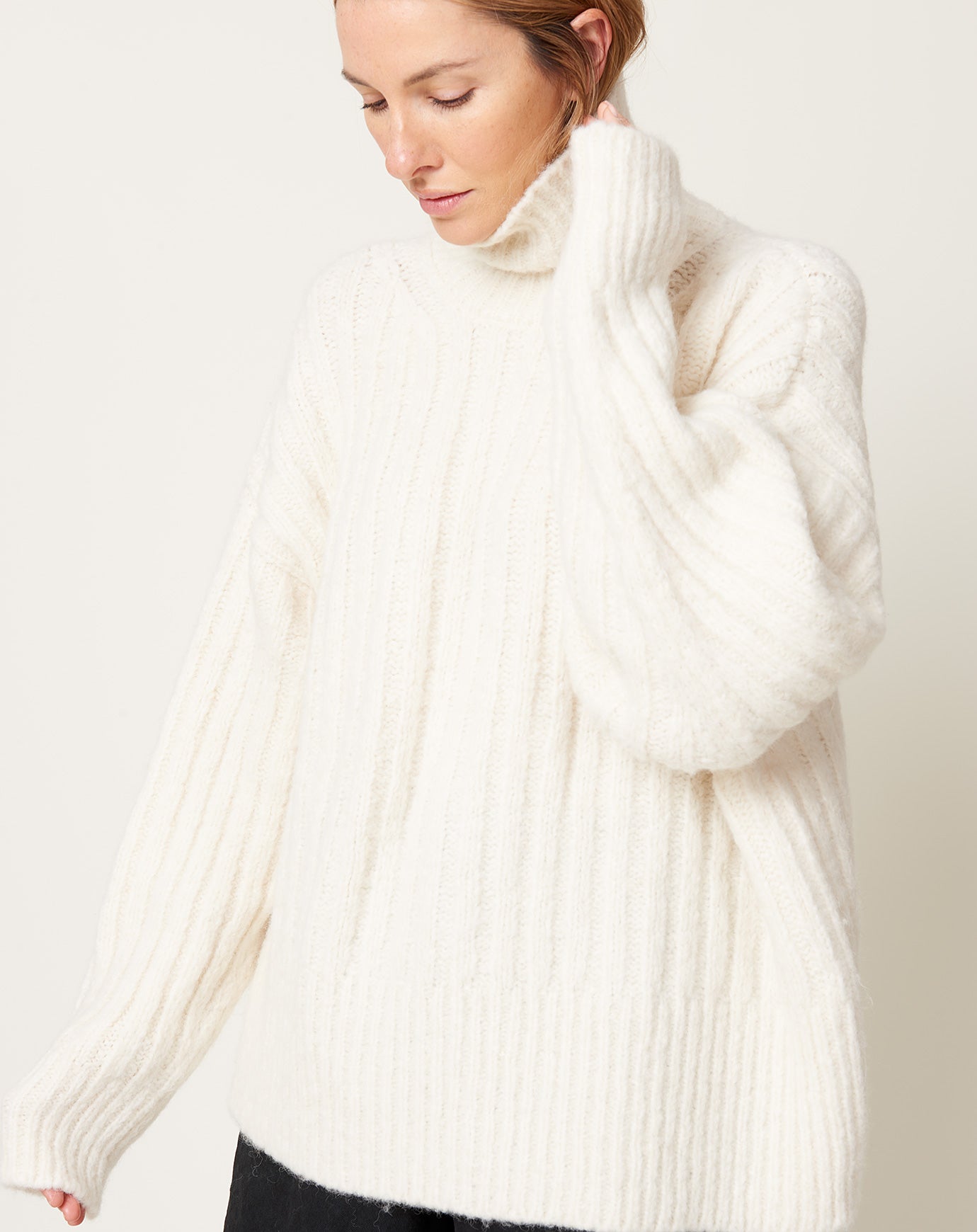 Lauren Manoogian Rib Turtleneck in Raw White