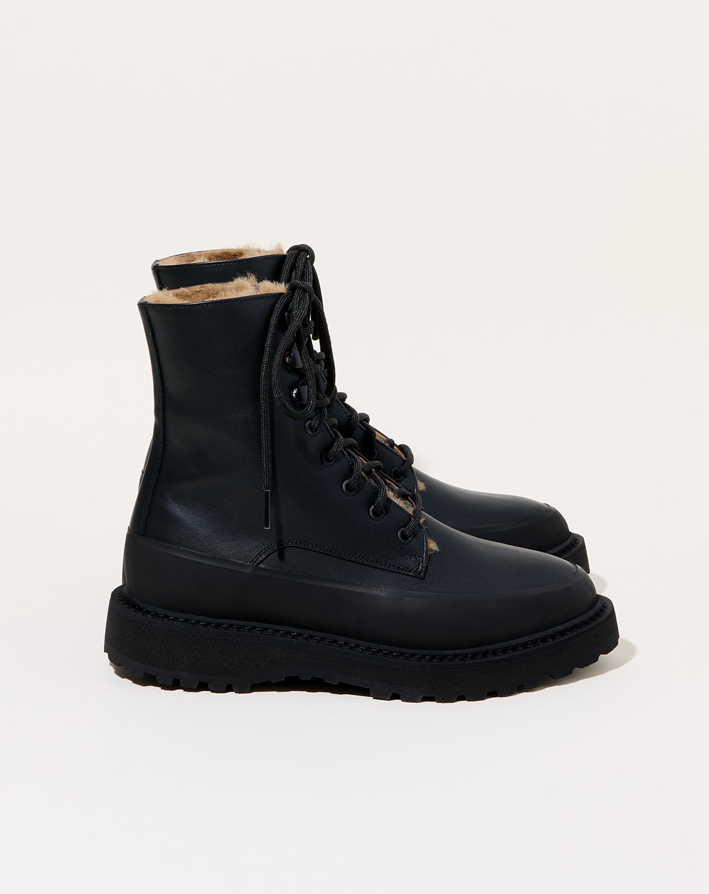 Le Monde Béryl Dolomite Boot in Black Suede