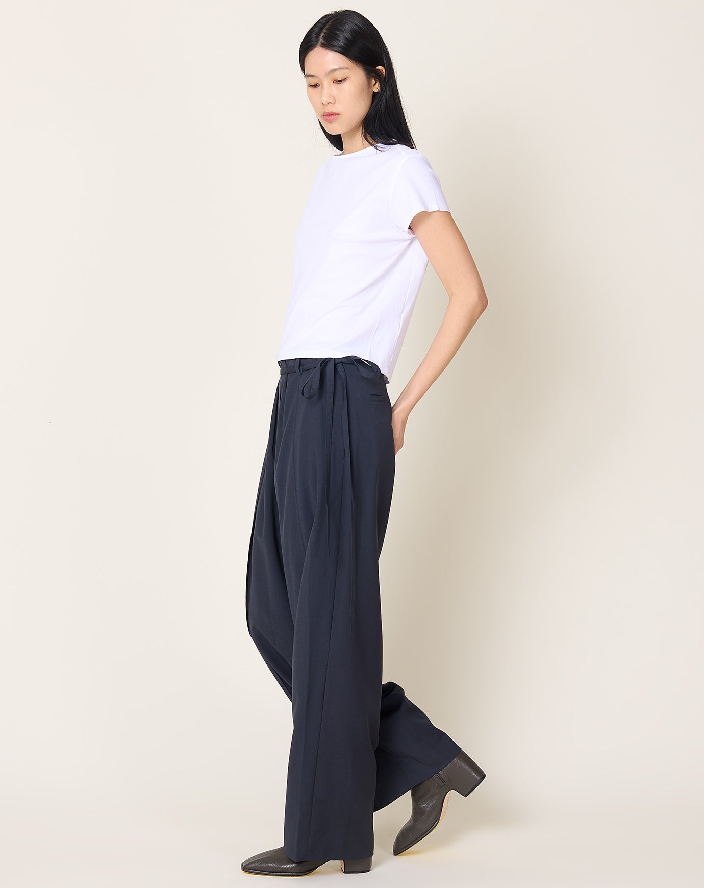 Le17septembre Straight Wool Trousers in Navy