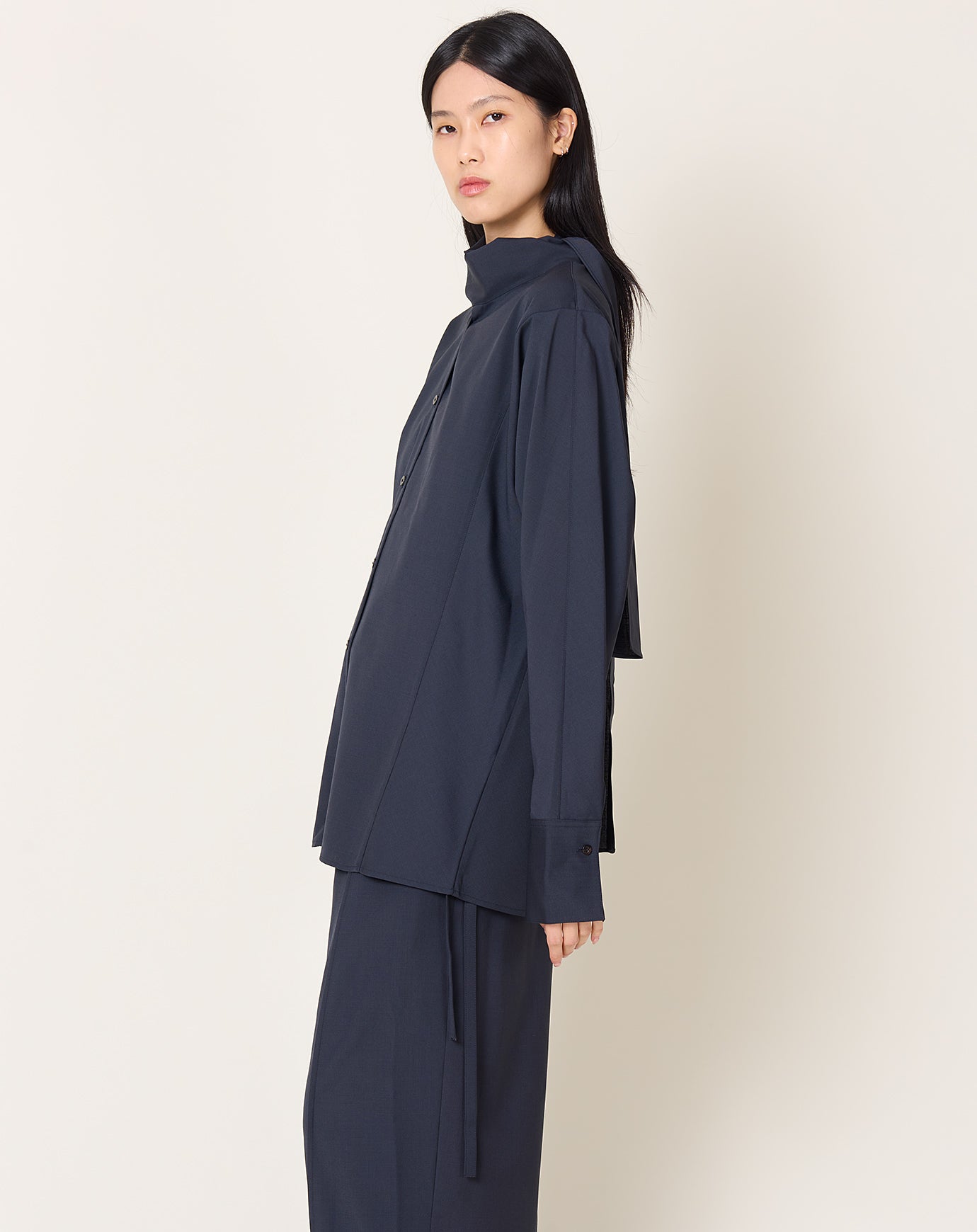 Le17septembre Wool Tie Neck Shirt in Navy