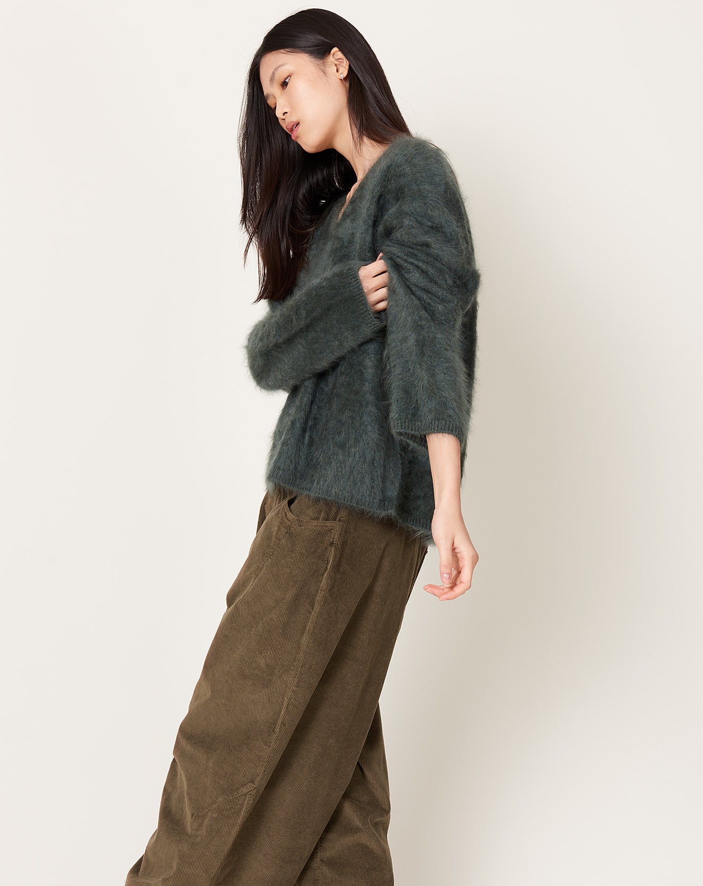 Lisa Yang Margareta Sweater in Olive