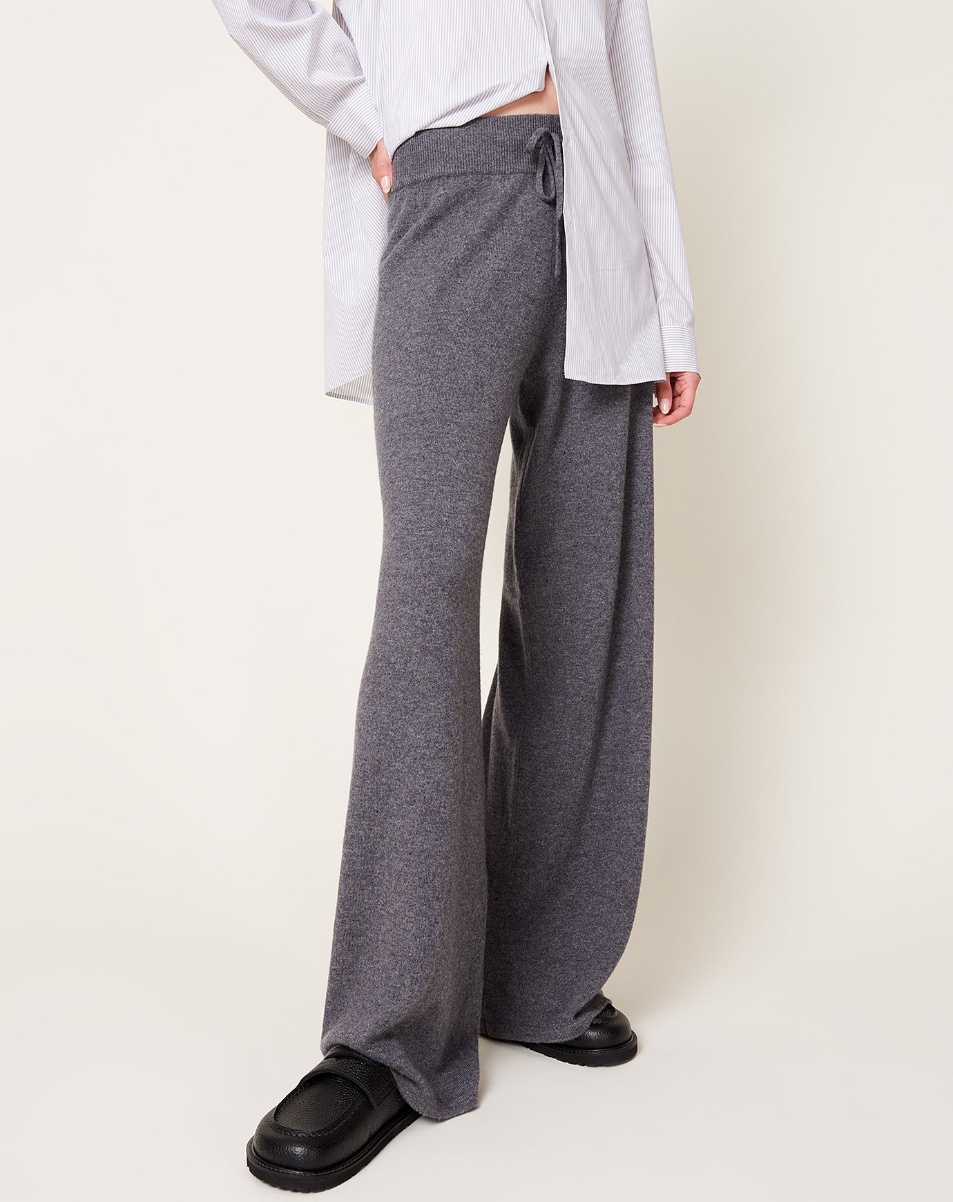 Lisa Yang Sophi Trousers in Graphite