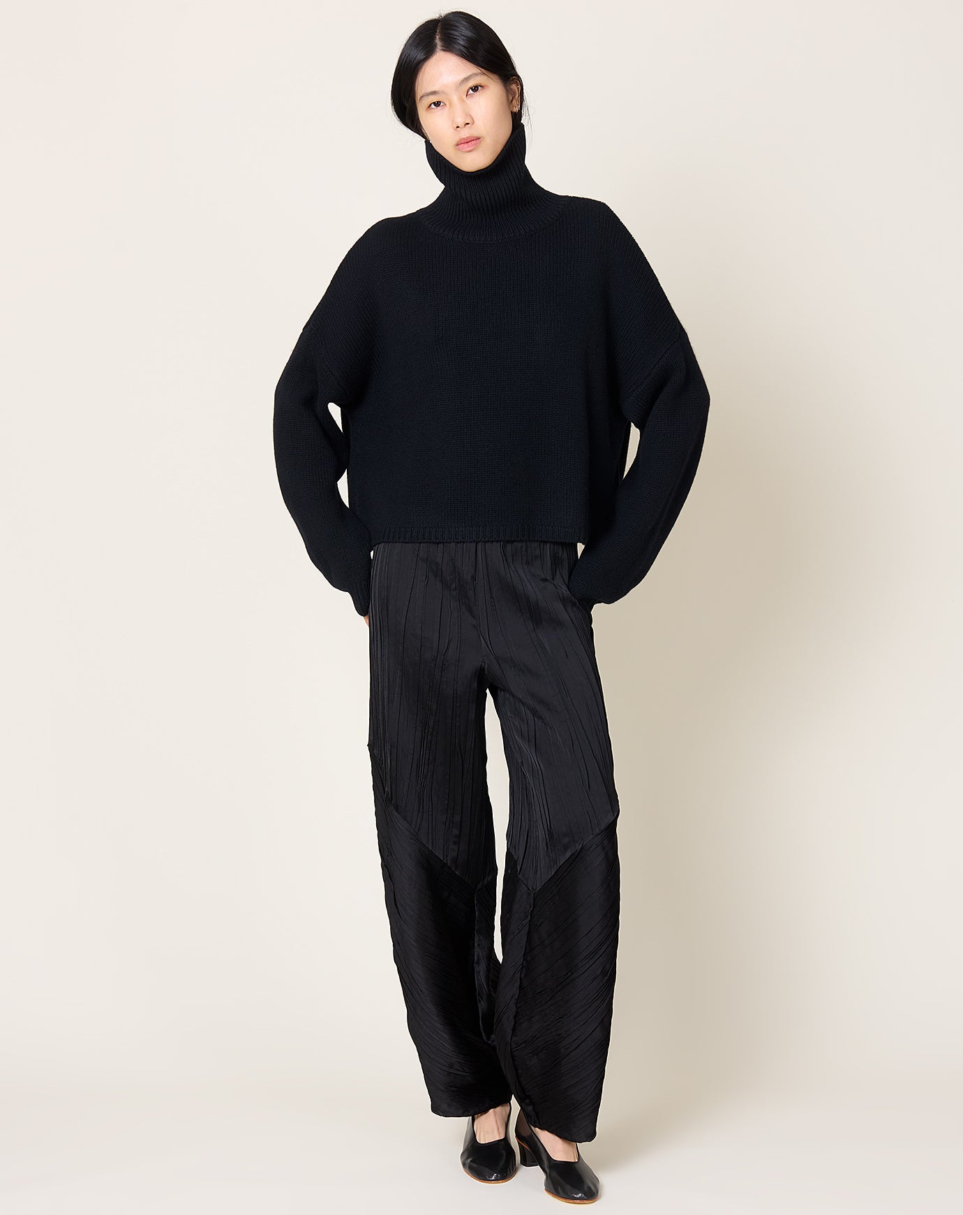 Lisa Yang Zerlina Sweater in Black