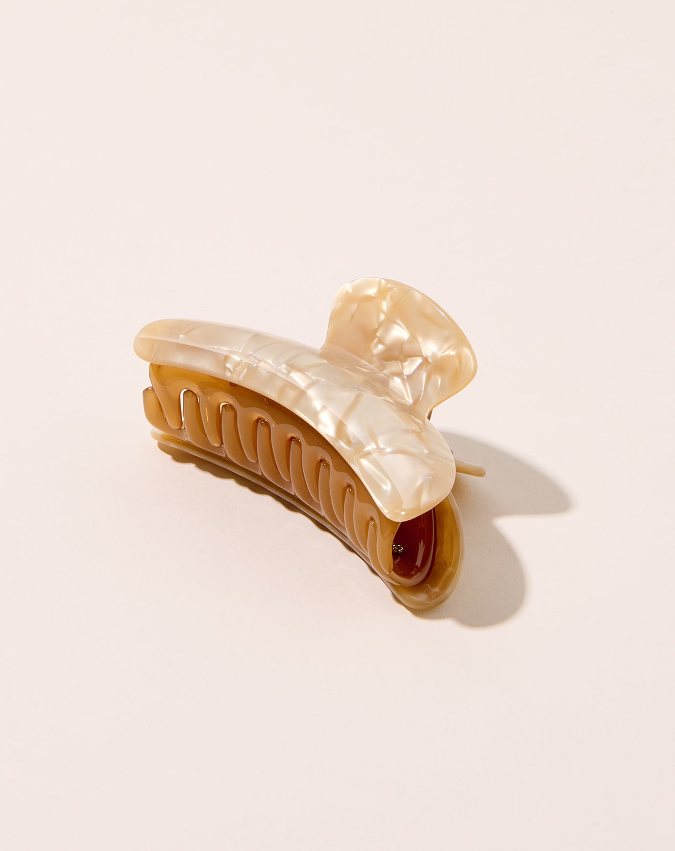 Machete Grande Heirloom Claw in Sand Shell