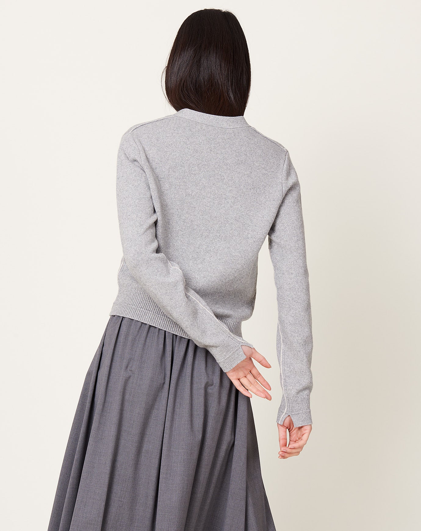 Maria McManus Classic V Cardigan in Heather Grey